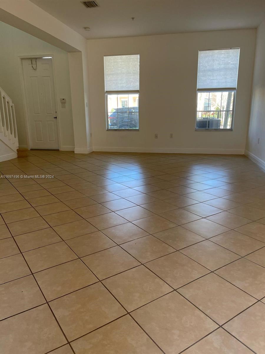MEADOW PINES - Residential Lease