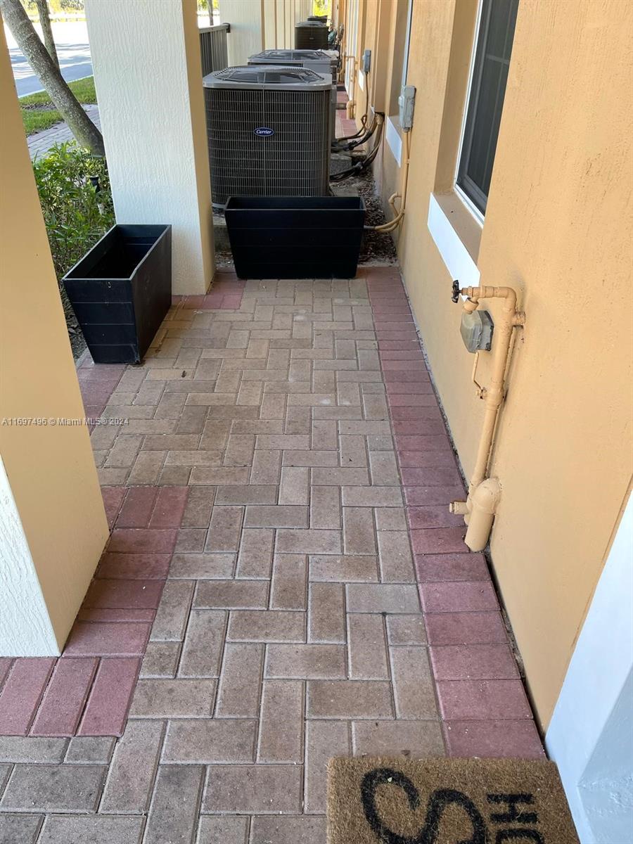 MEADOW PINES - Residential Lease