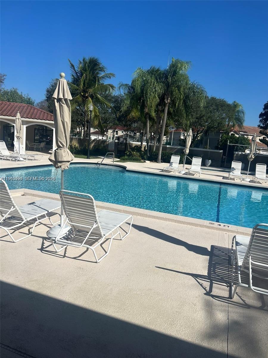 CHARLESTOWNE - Residential Lease