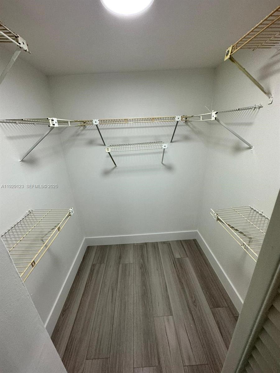 VERSAILLES GARDENS CONDO - Residential