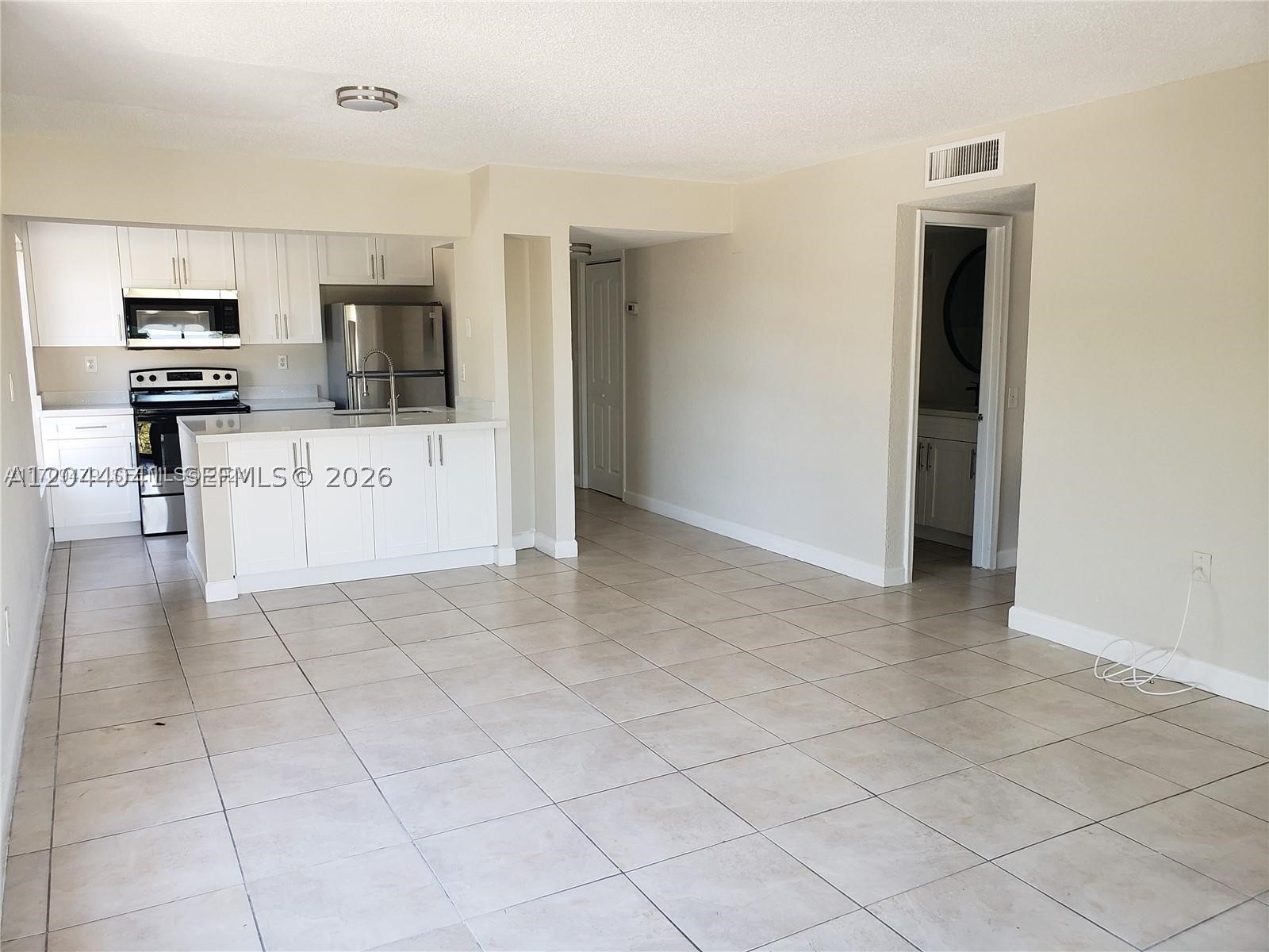 CASA BELLA CONDO - Residential