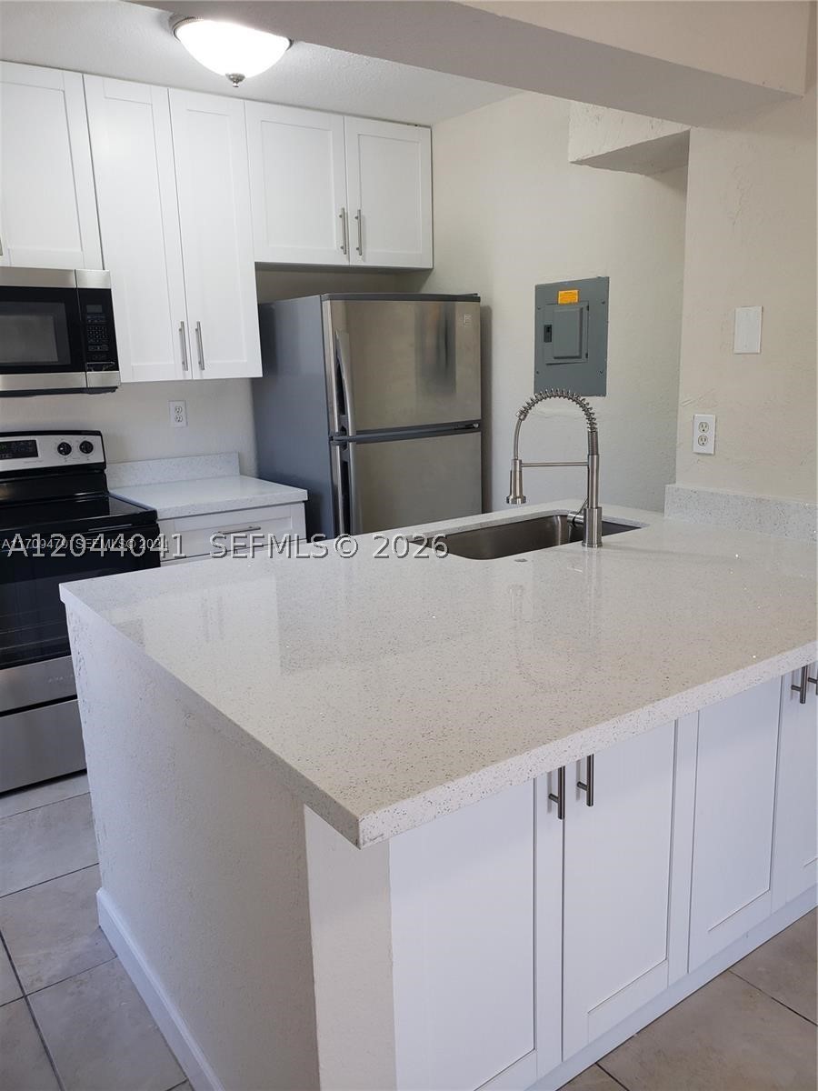 CASA BELLA CONDO - Residential