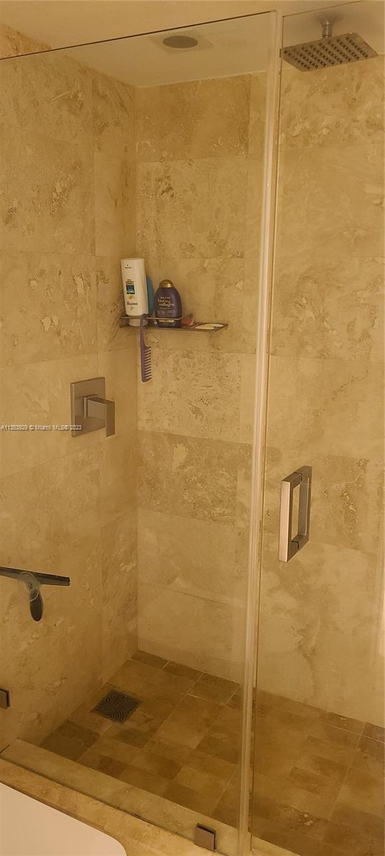 NO 104 PALM-AIRE COUNTRY - Residential