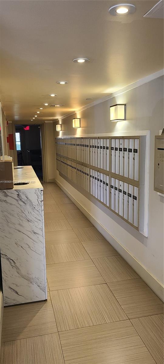 NO 104 PALM-AIRE COUNTRY - Residential