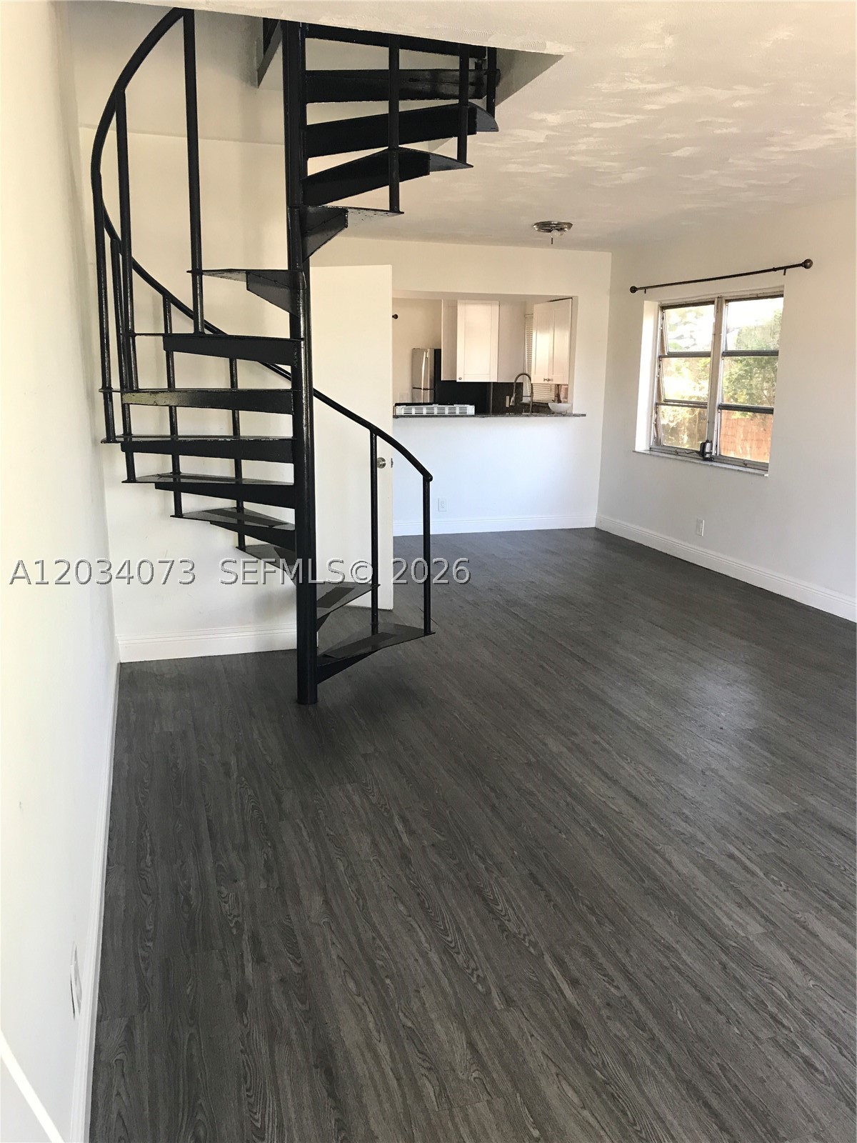 Seligman Twin Sites 83-34 - Residential Lease