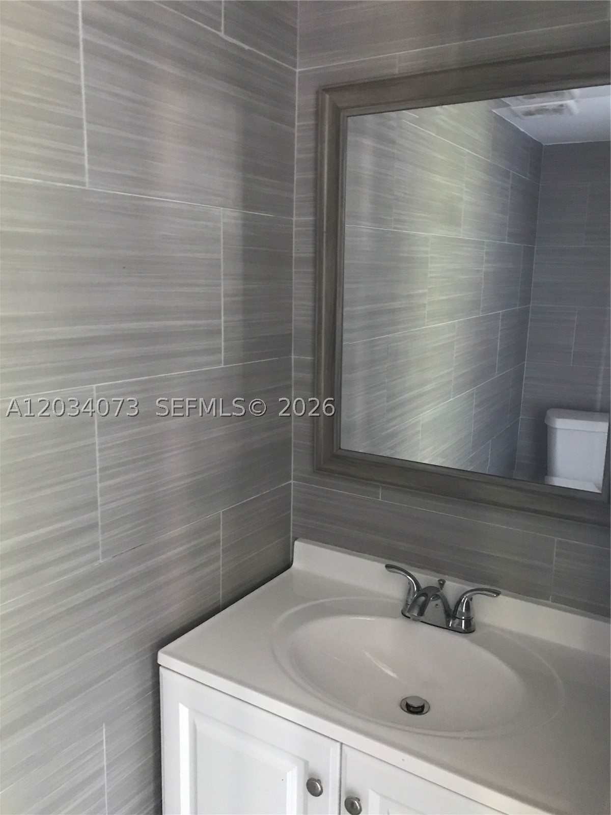 Seligman Twin Sites 83-34 - Residential Lease