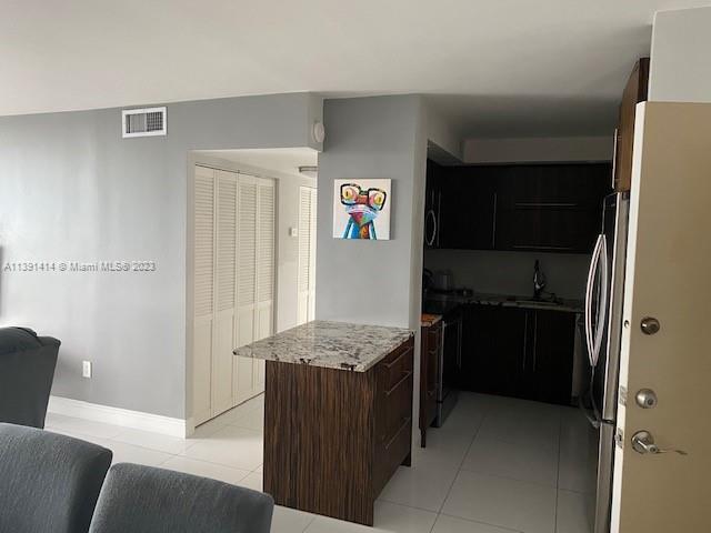 DORSET HOUSE CONDO - Residential Lease