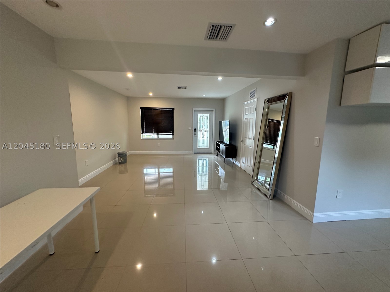 ISLE OF NORMANDY MIAMI VI - Residential