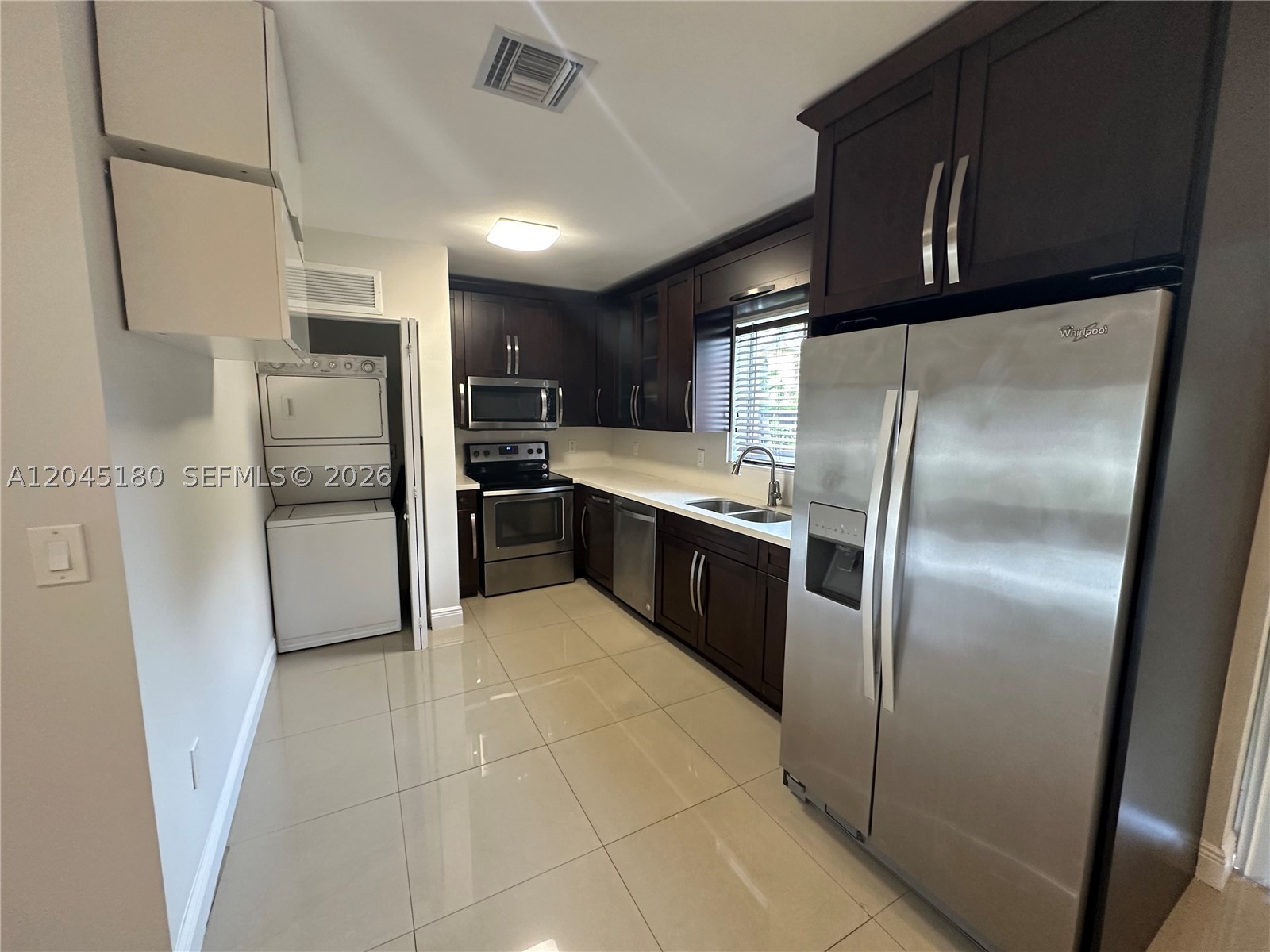 ISLE OF NORMANDY MIAMI VI - Residential