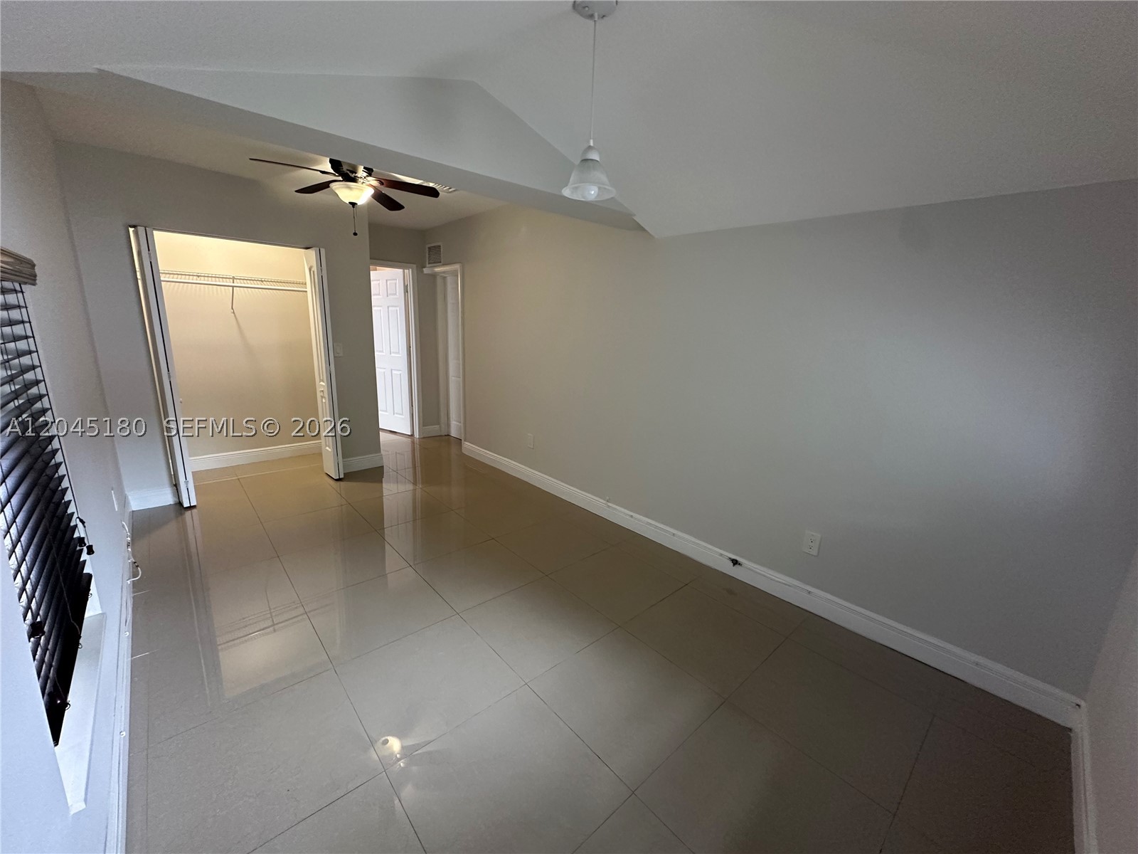 ISLE OF NORMANDY MIAMI VI - Residential