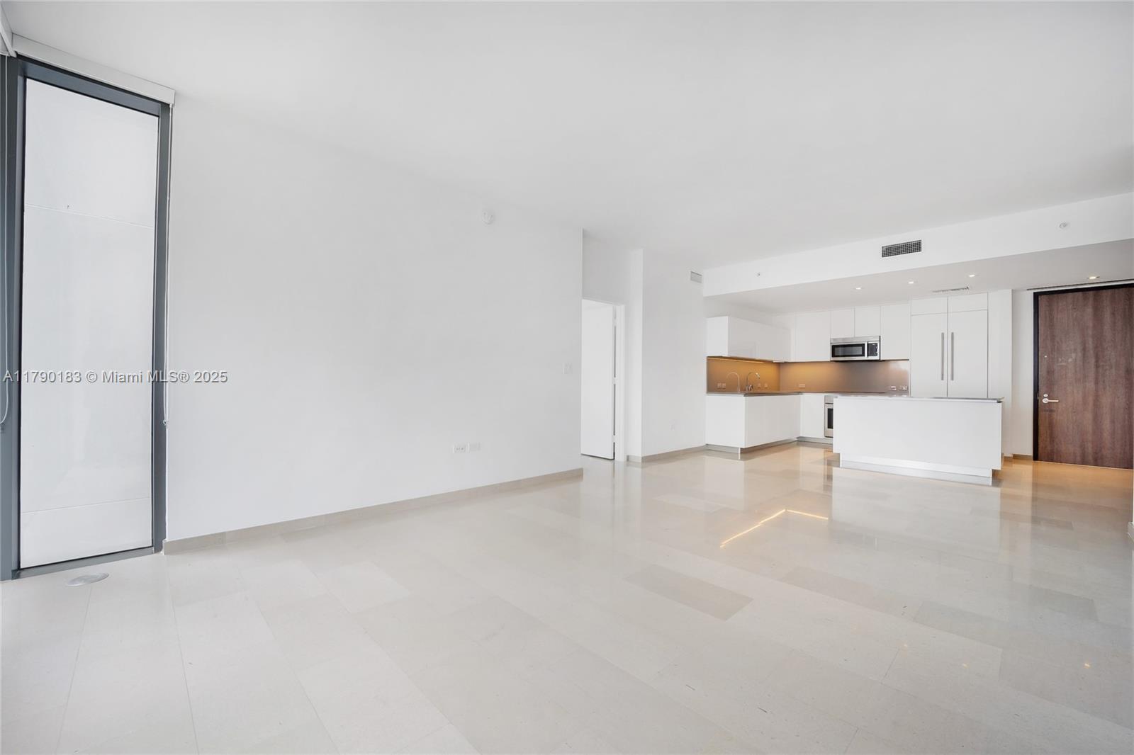 RISE CONDO - Residential Lease