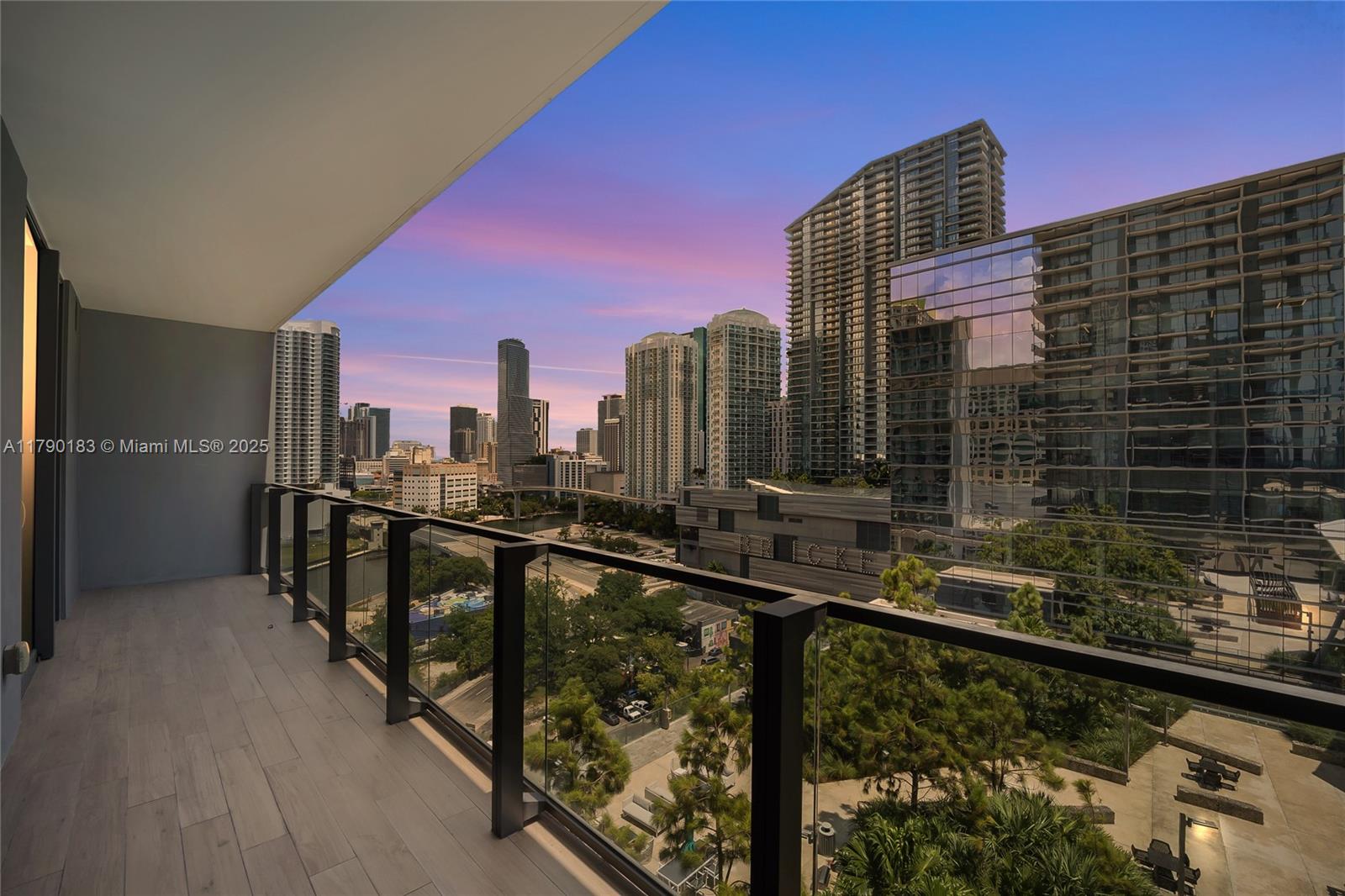 RISE CONDO - Residential Lease