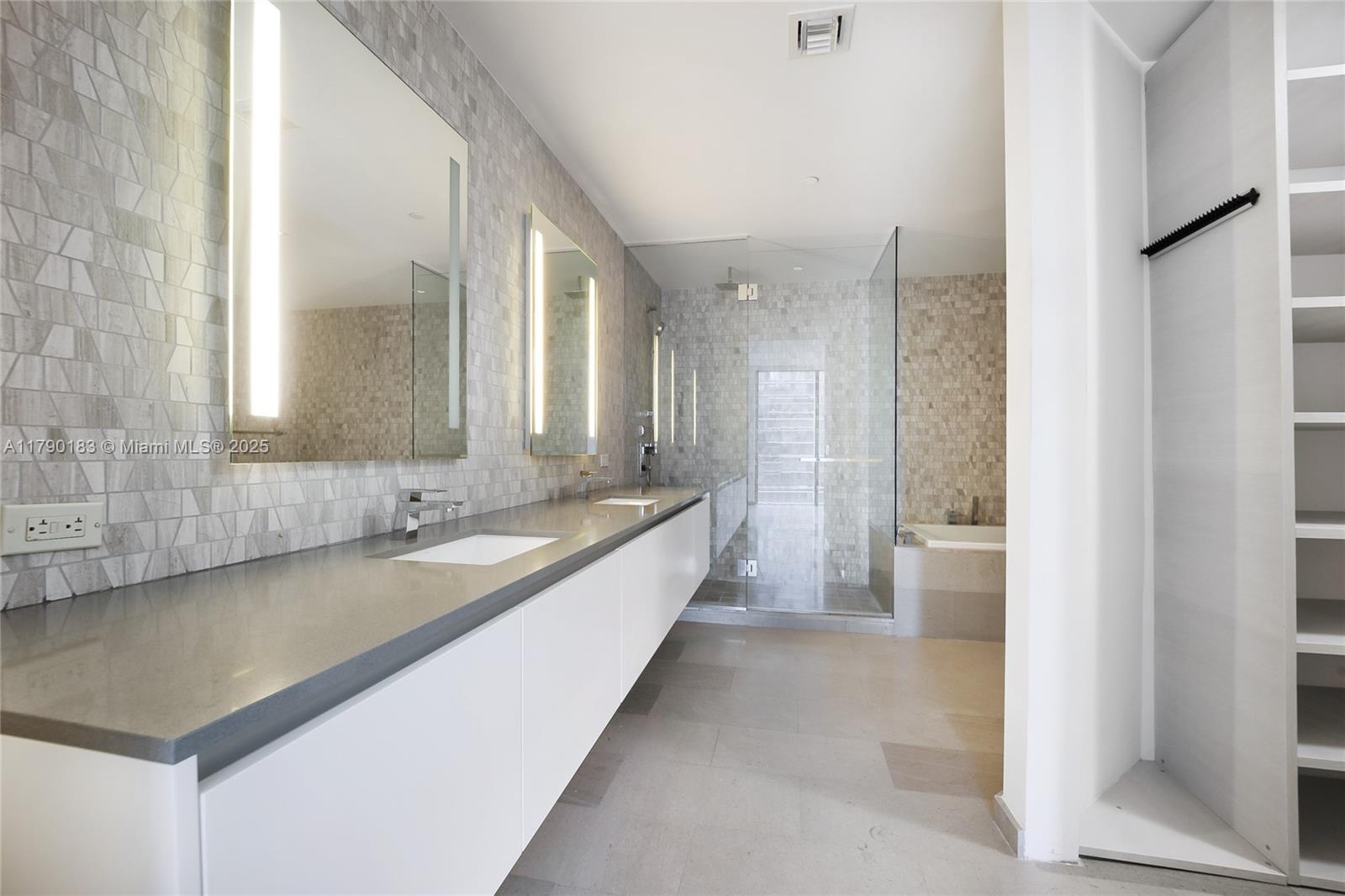RISE CONDO - Residential Lease