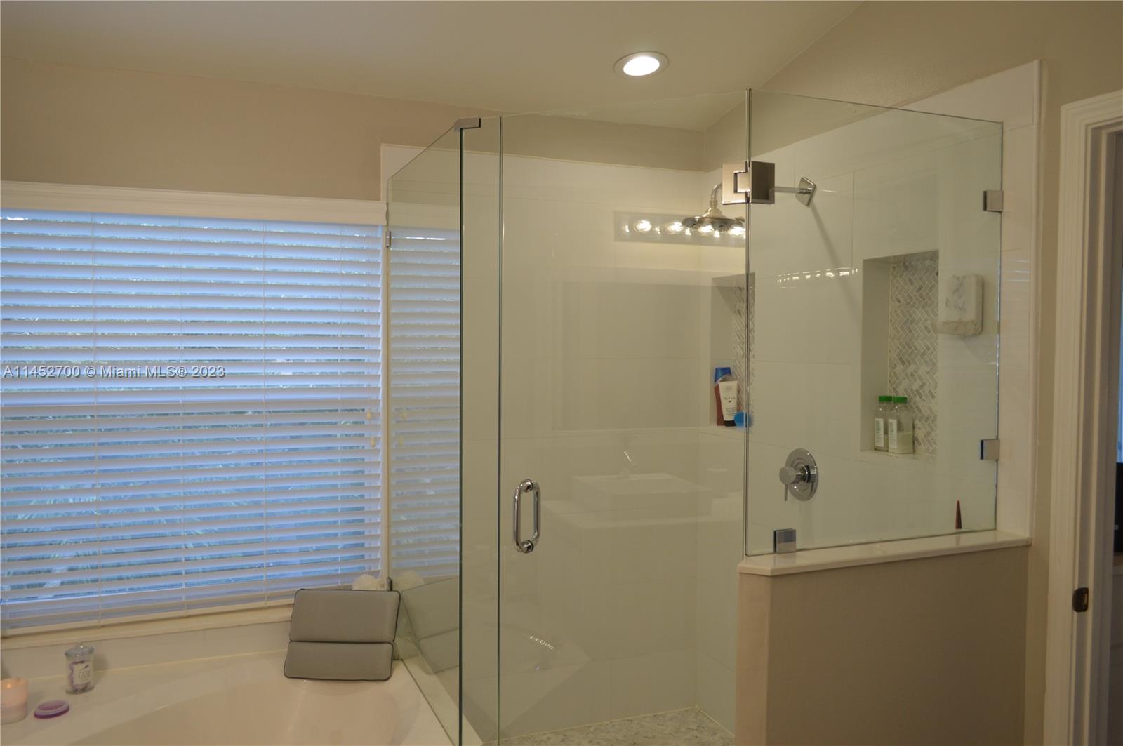 LAGO WEST SUBDIVISION - Residential