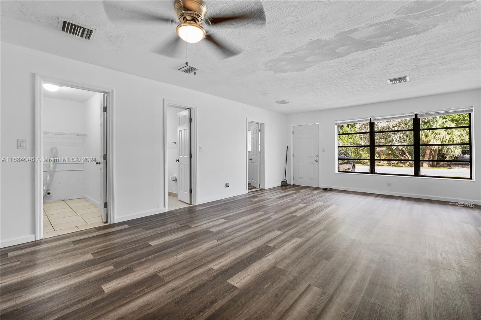 LOOK HOMESITES NO 2 - Residential Lease