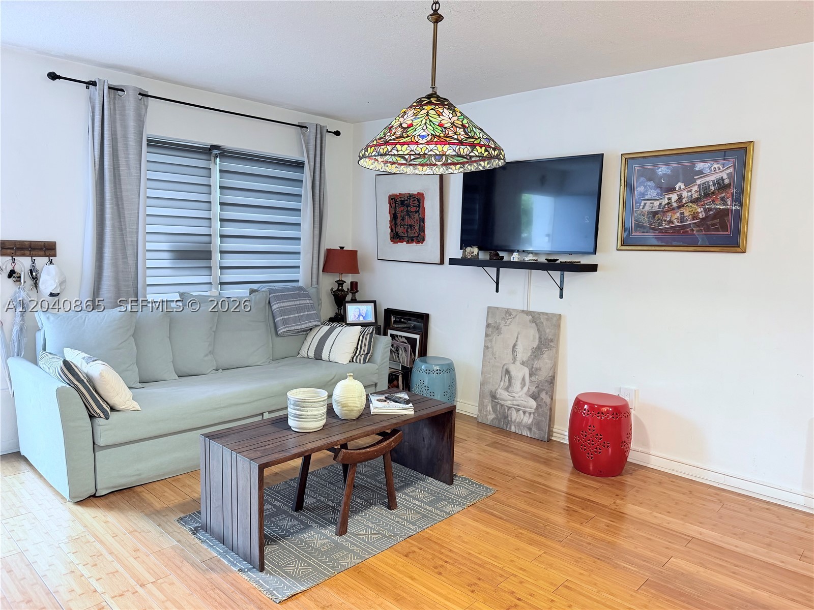 GOLDEN KEY CONDO - Residential