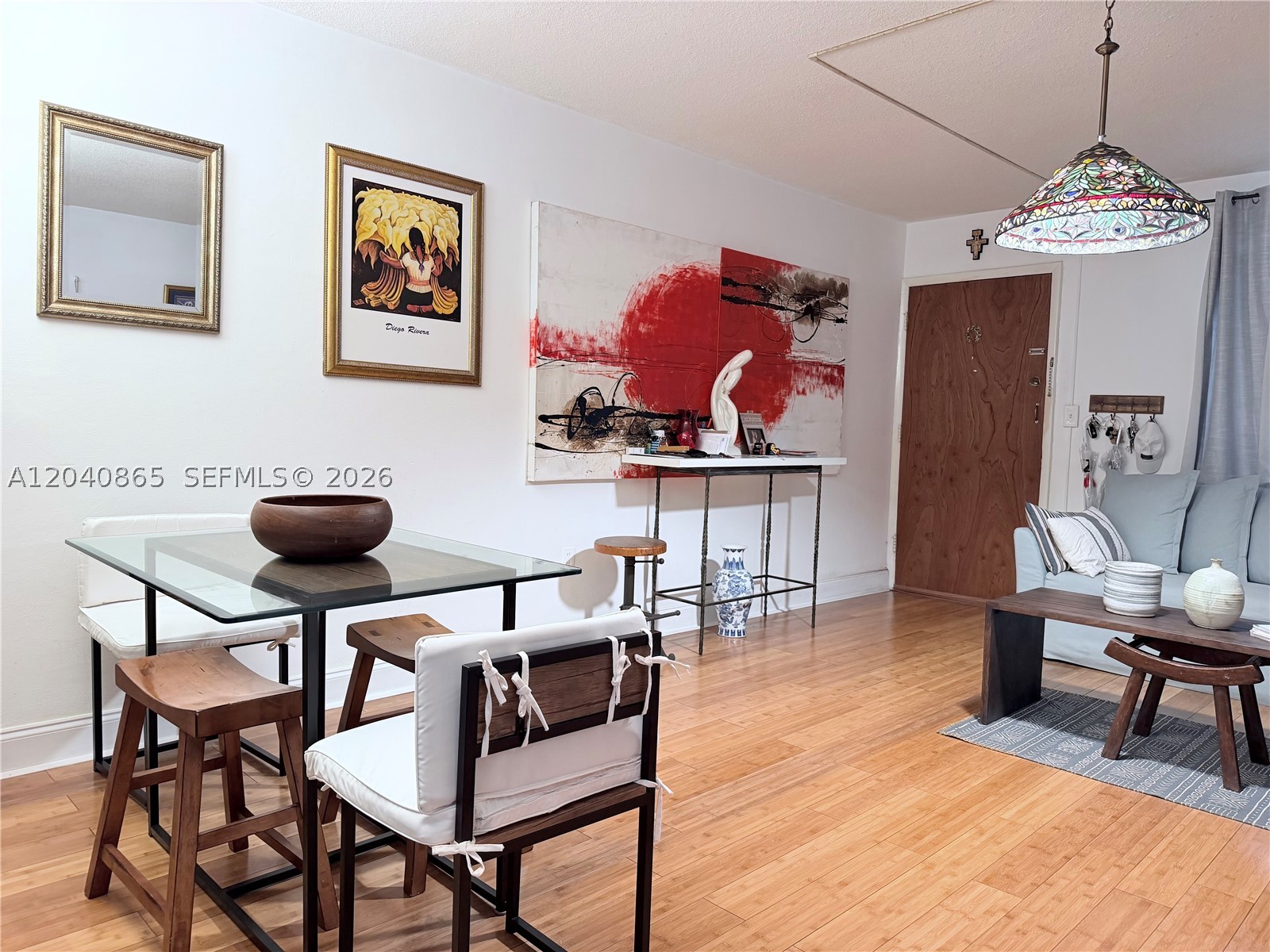 GOLDEN KEY CONDO - Residential