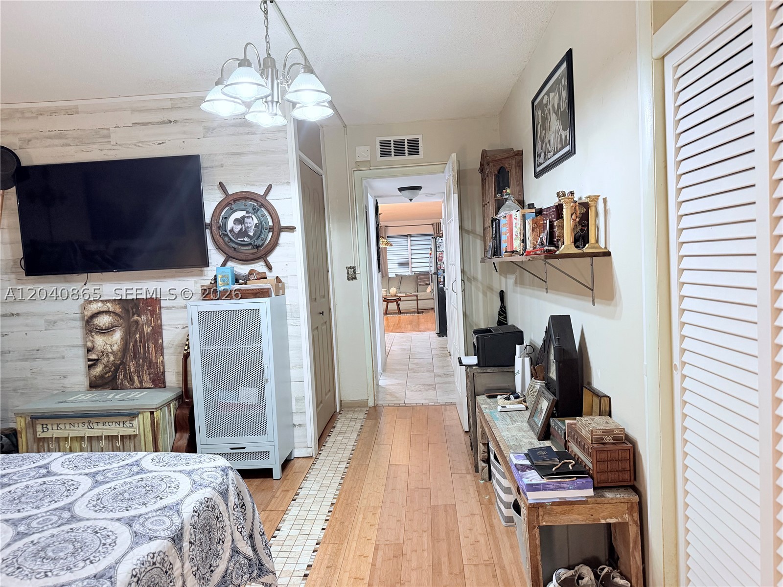 GOLDEN KEY CONDO - Residential