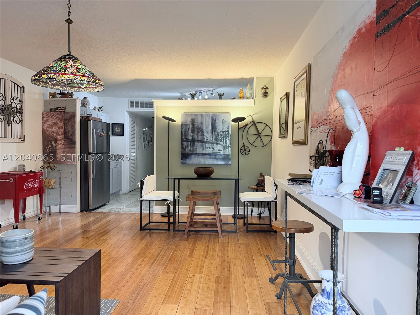 GOLDEN KEY CONDO - Residential