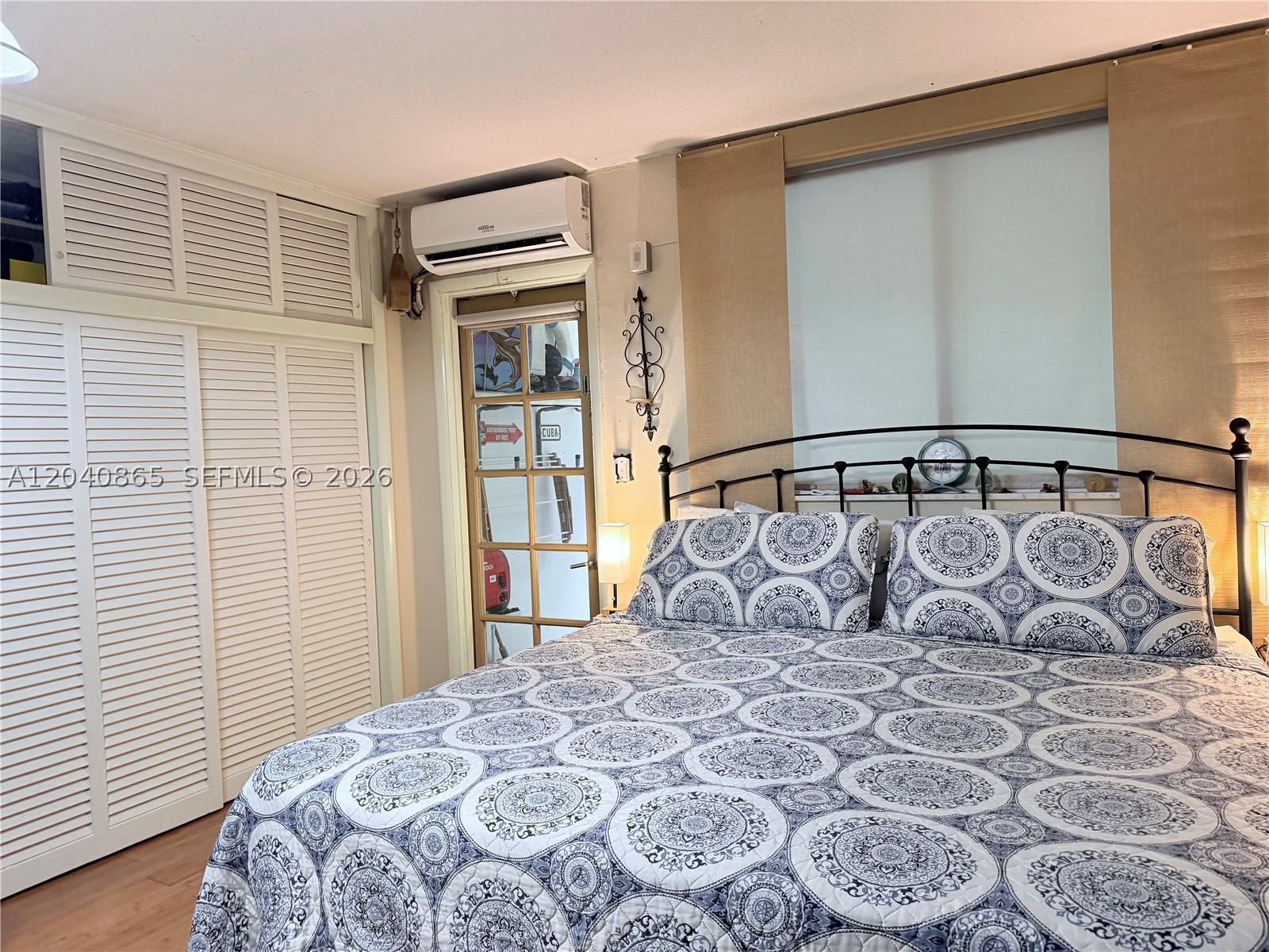 GOLDEN KEY CONDO - Residential