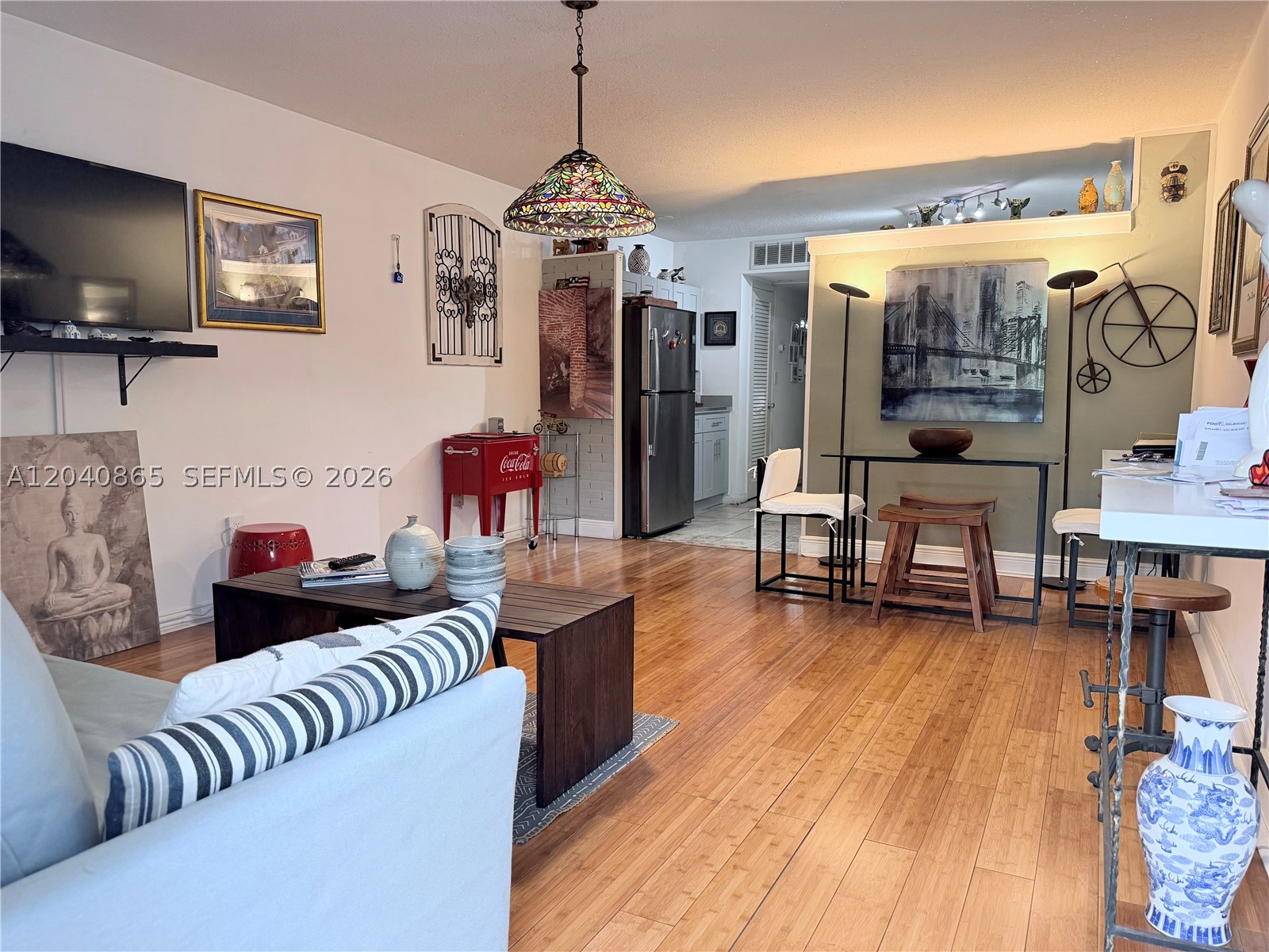 GOLDEN KEY CONDO - Residential