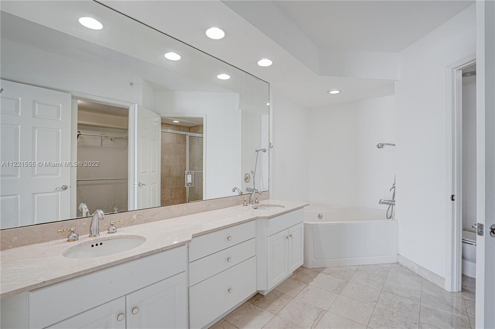 100 HIDDEN BAY CONDO - Residential