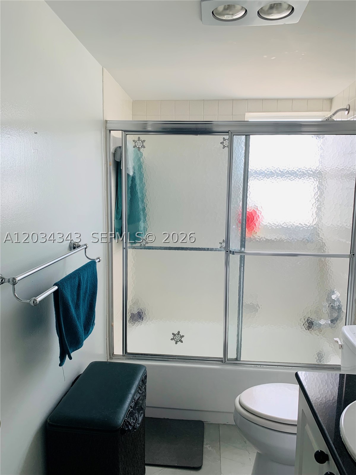 MEADOWBROOK CONDO APTS BL - Residential Lease
