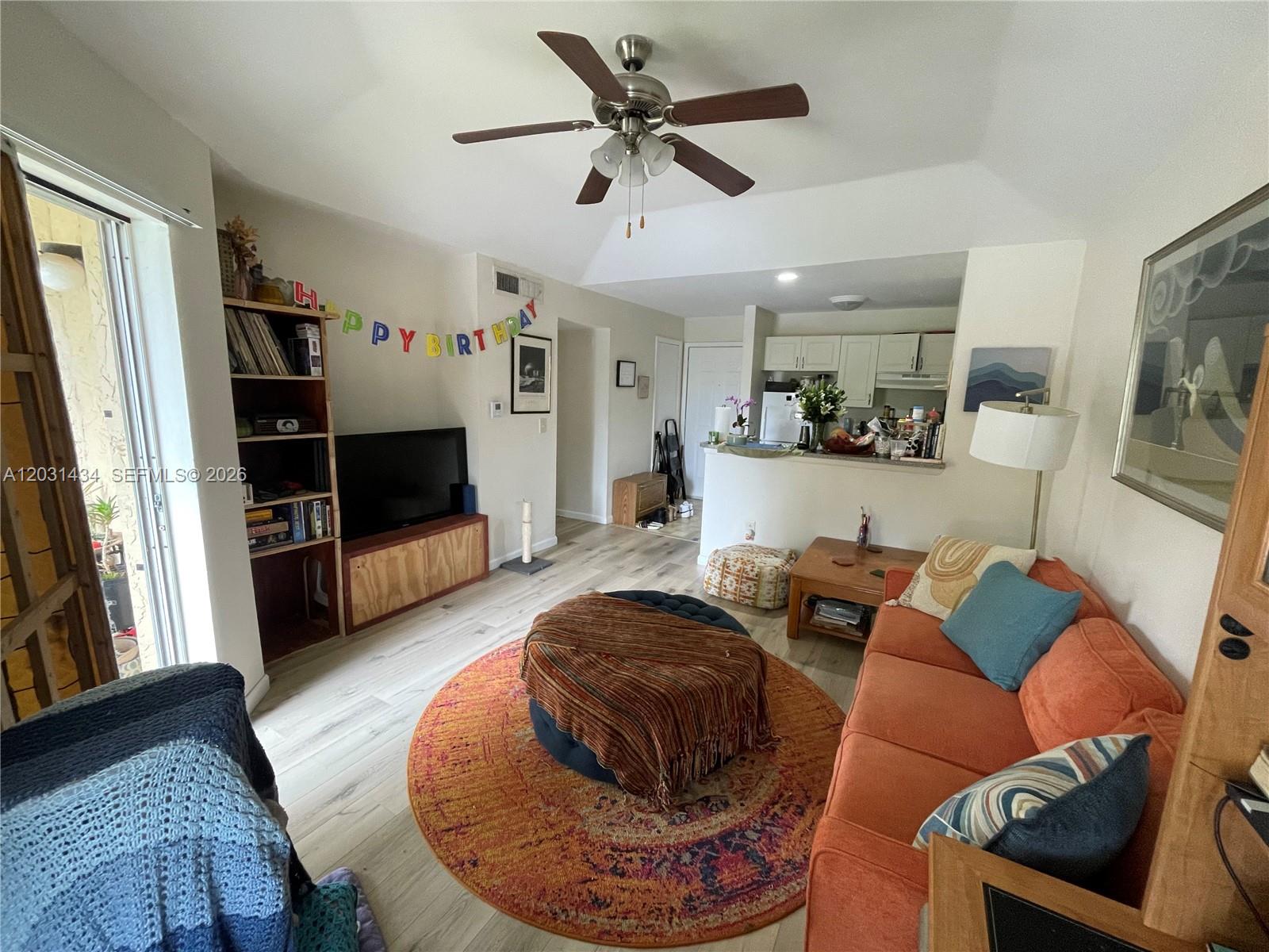 PALM LAKE CONDO - Residential