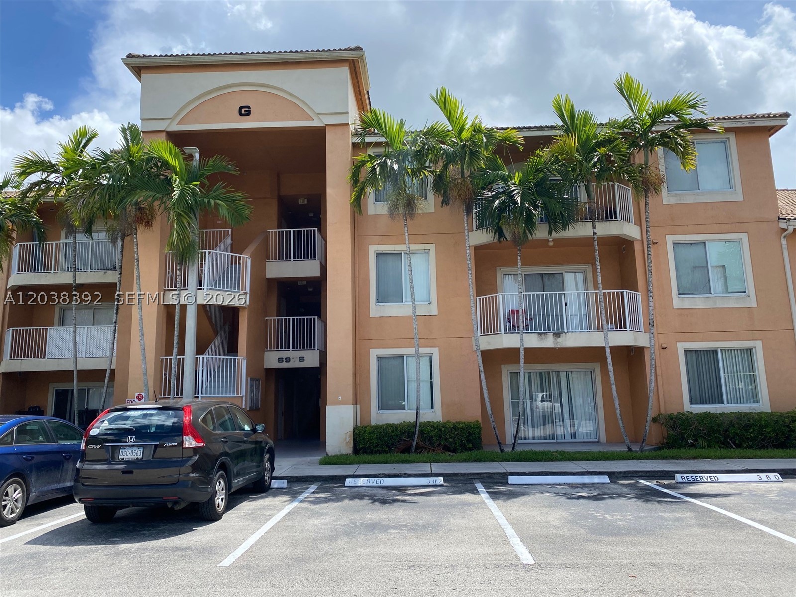 COURTYARDS AT DAVIE CONDO - Residential Lease