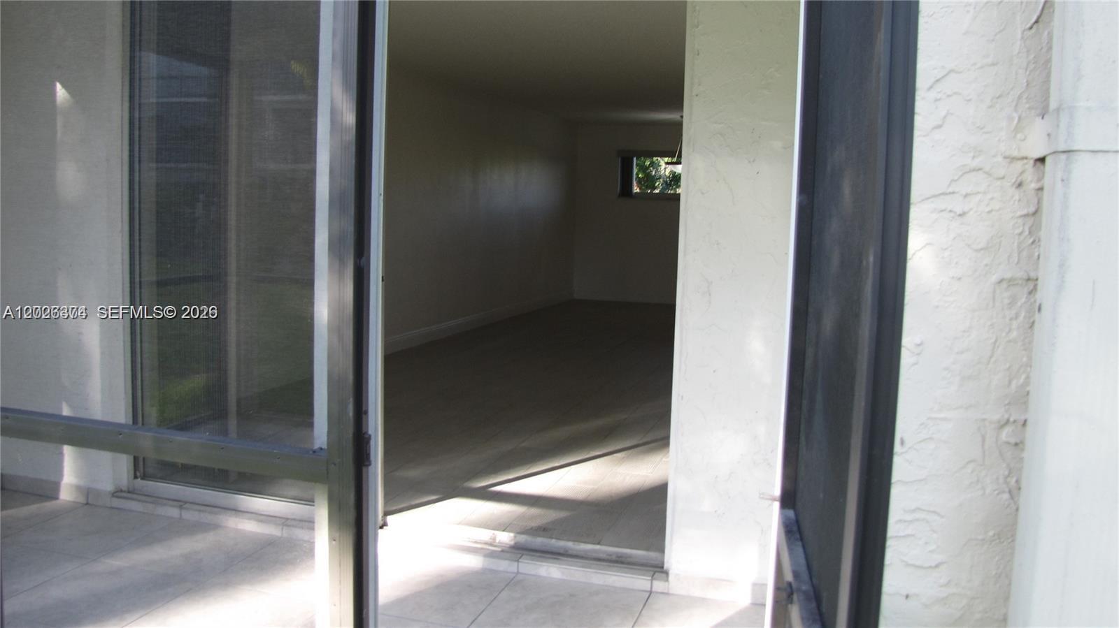 HOLLYBROOK GOLF - Residential