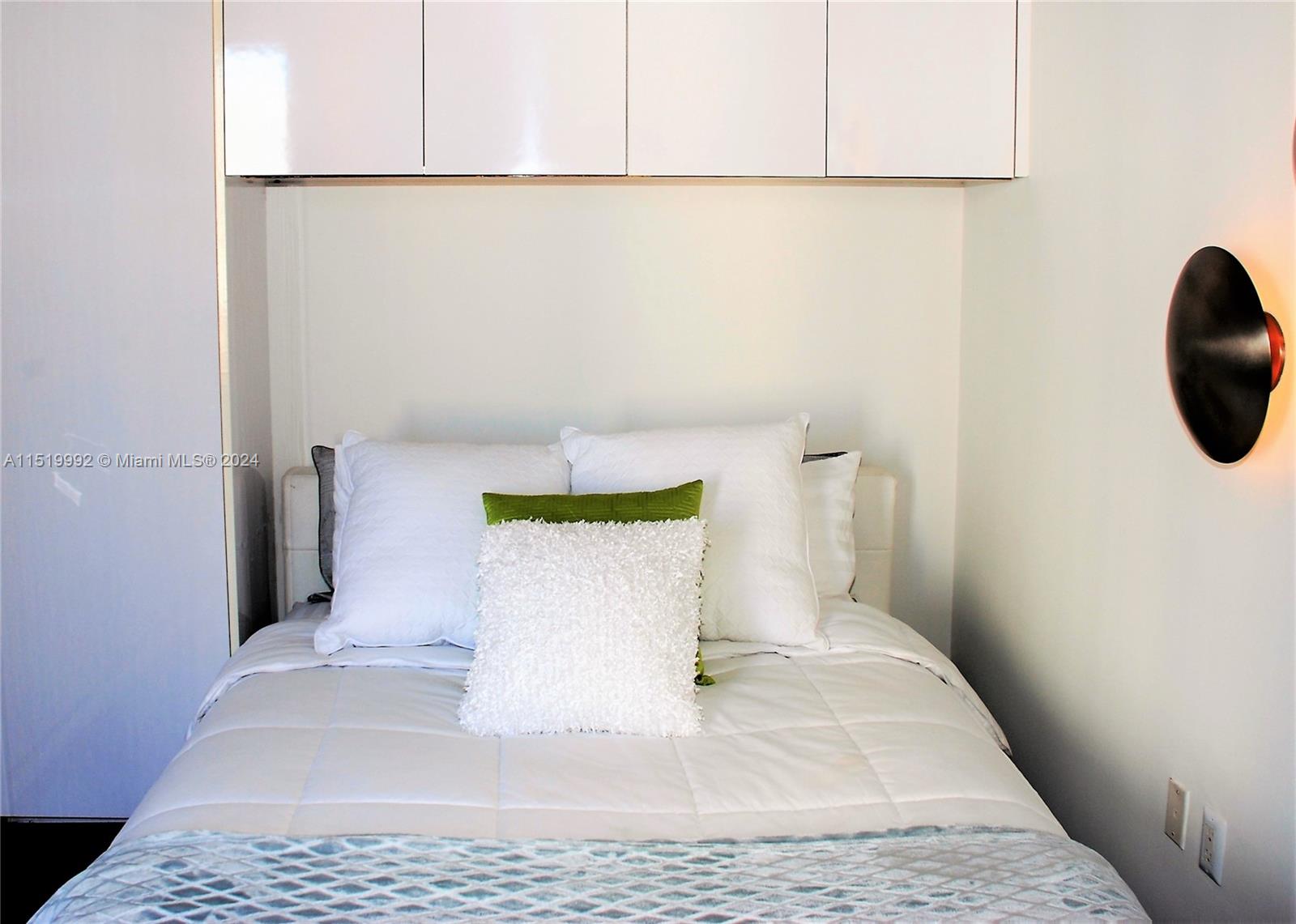 50 Biscayne - Residential Lease