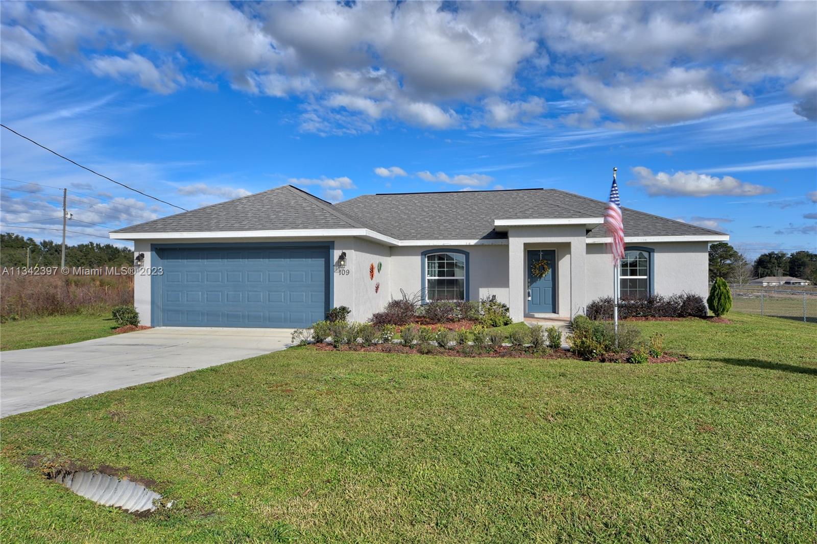 3 /2 home voted Best Value Overall! New construction features cathedral ceilings in living room & kitchen. Master bedroom features walk-in closet, tiled master bath, wood cabinetry with granite counters!  All wet areas are tiled in ceramic tile with carpet in the living areas. 2 car garage with epoxy flooring, automatic remotes.  2-10 Home Buyers Warranty supplied by builder. Photos depicted are of model home & for illustration purposes only. Interior and exterior colors as well as finishes may vary.  Garage orientation may vary.