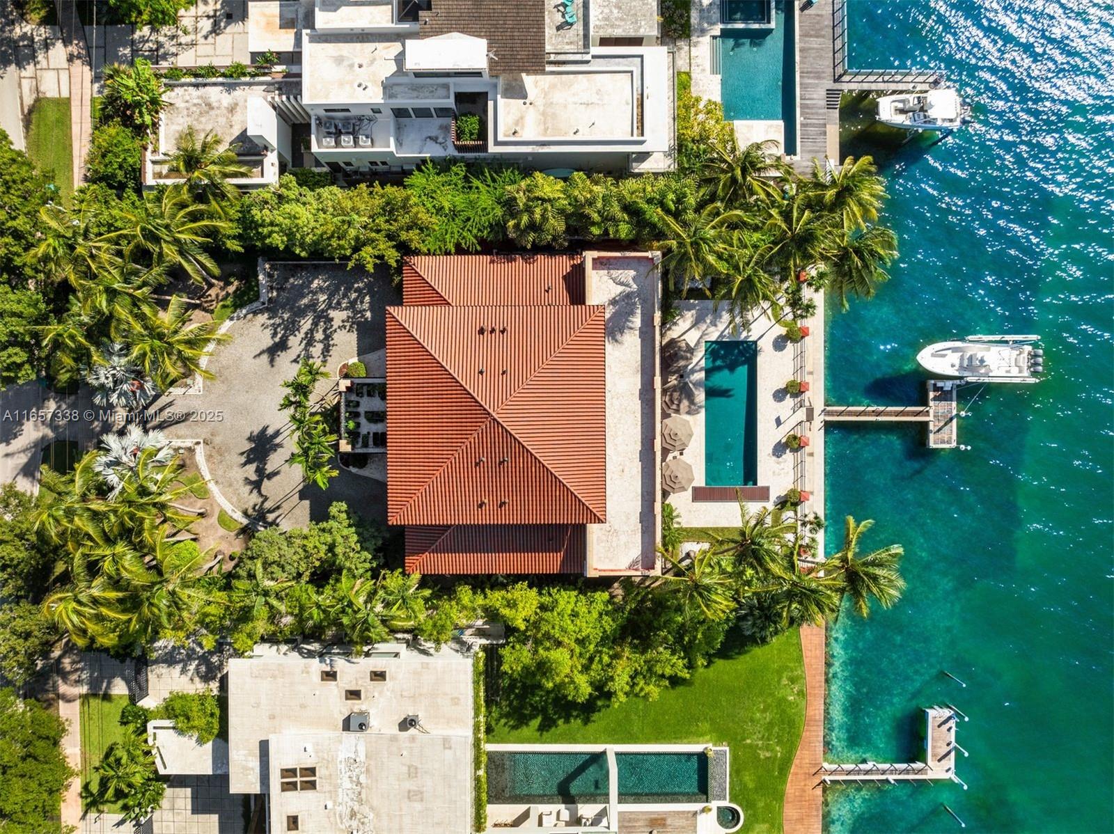 TROPICAL ISLE HOMES SUB 4 - Residential