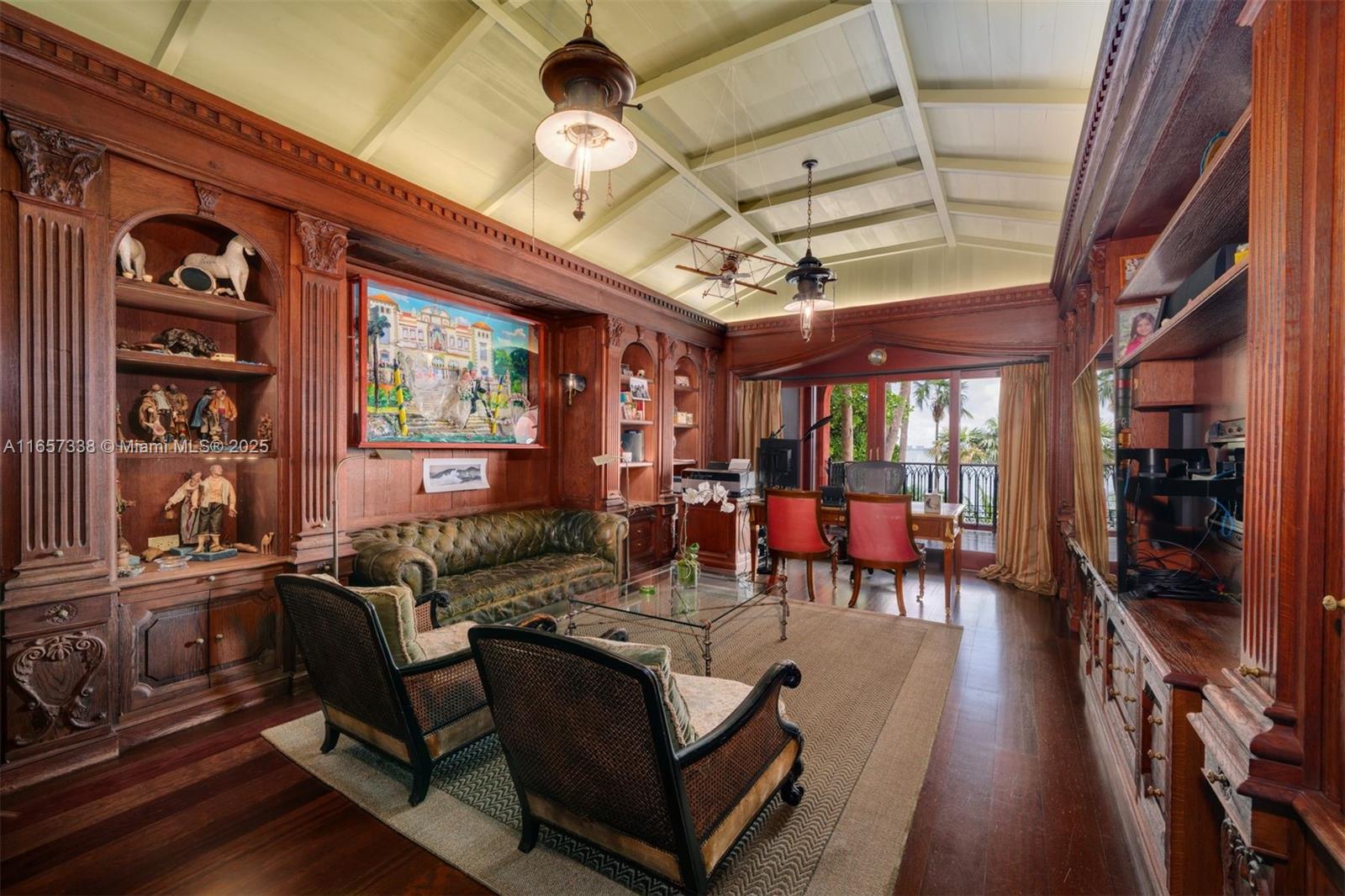 TROPICAL ISLE HOMES SUB 4 - Residential