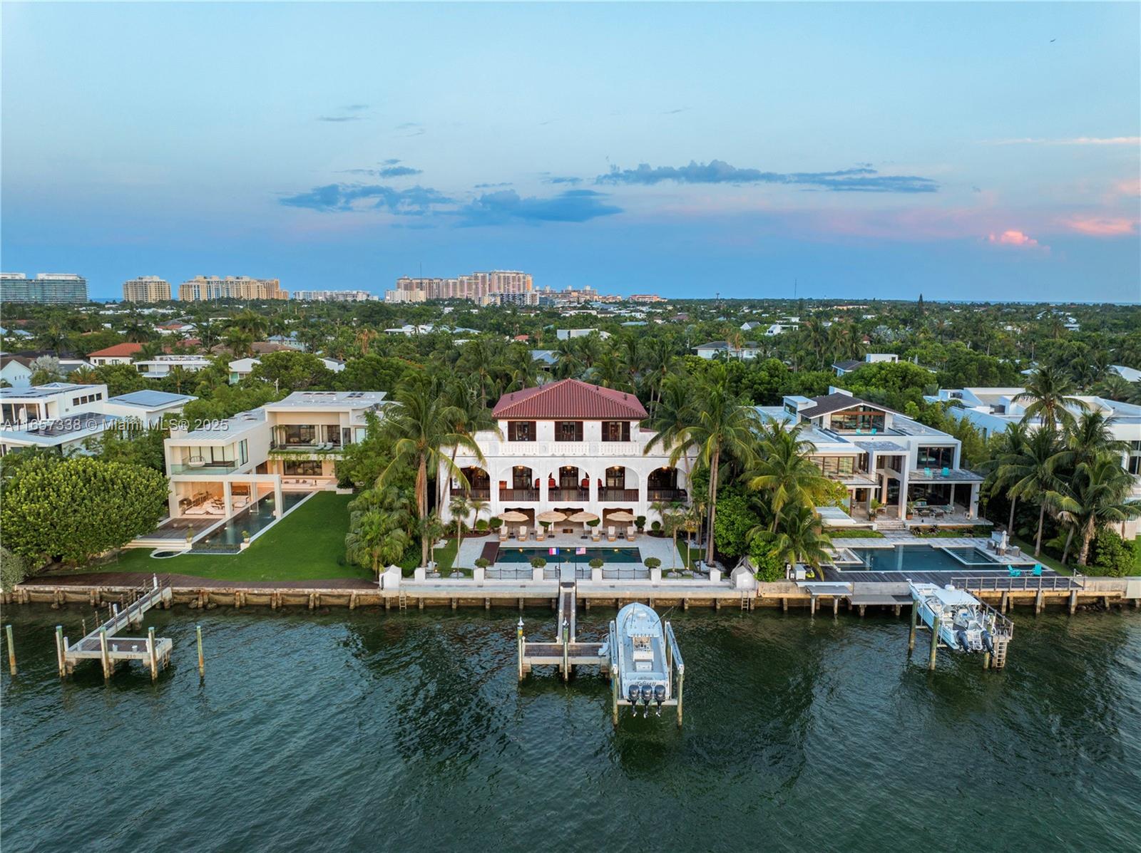 TROPICAL ISLE HOMES SUB 4 - Residential