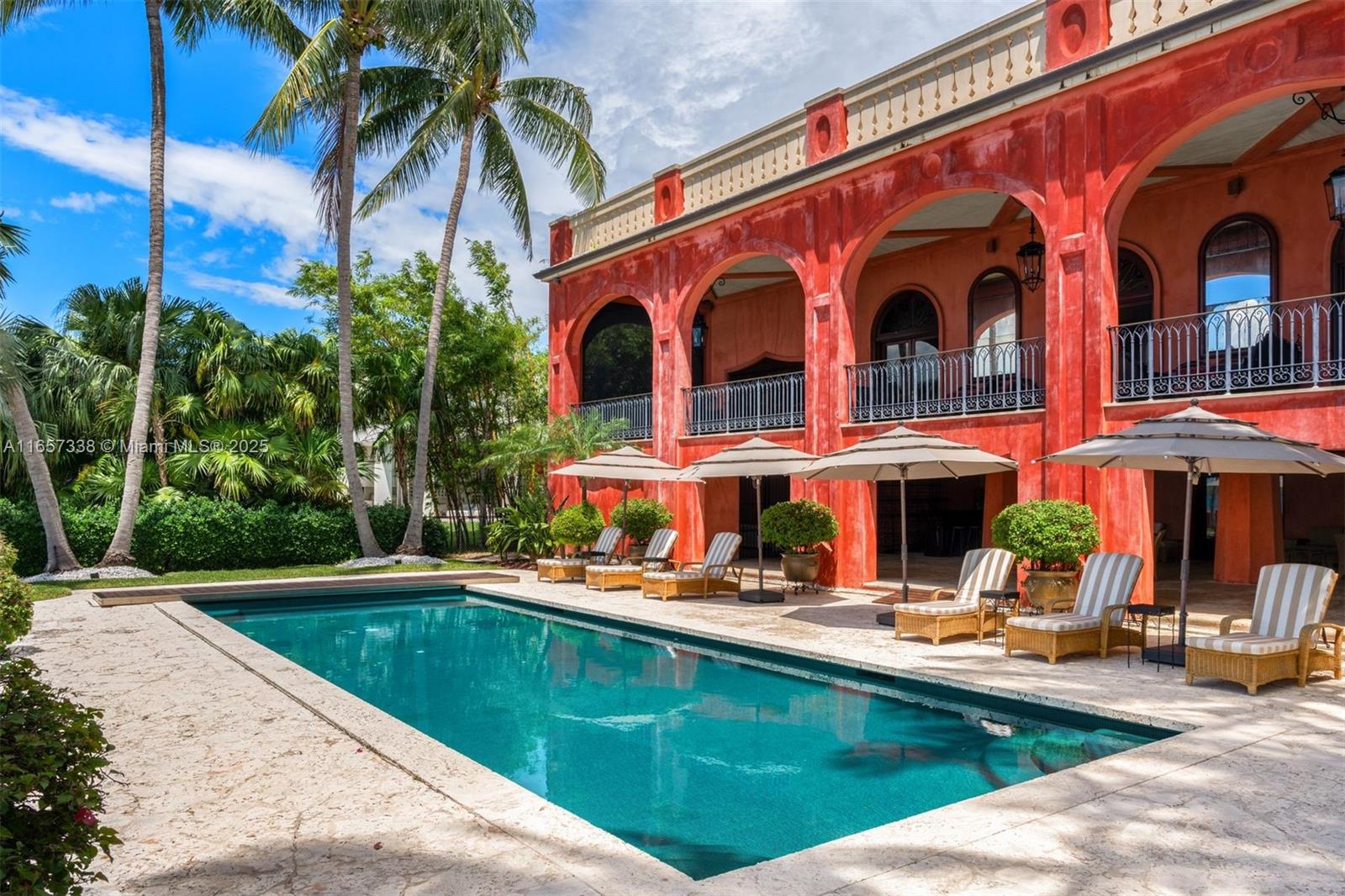 TROPICAL ISLE HOMES SUB 4 - Residential