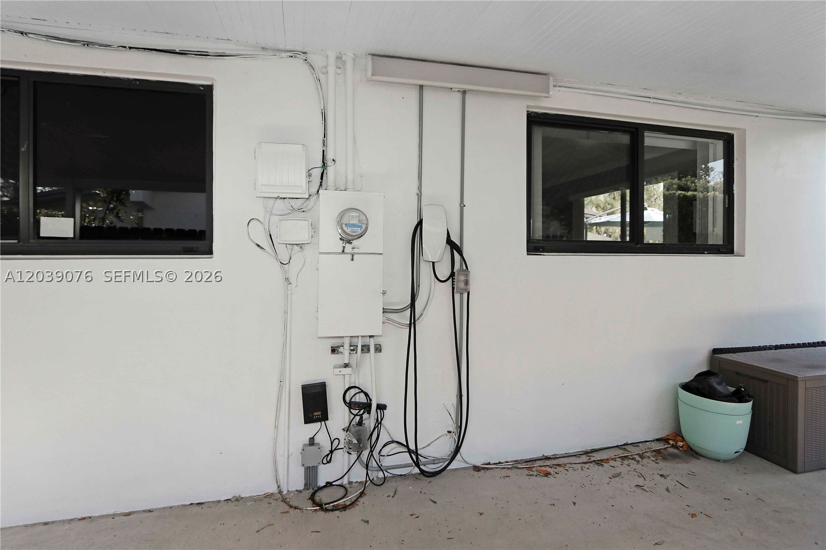 INTAG SUB - Residential