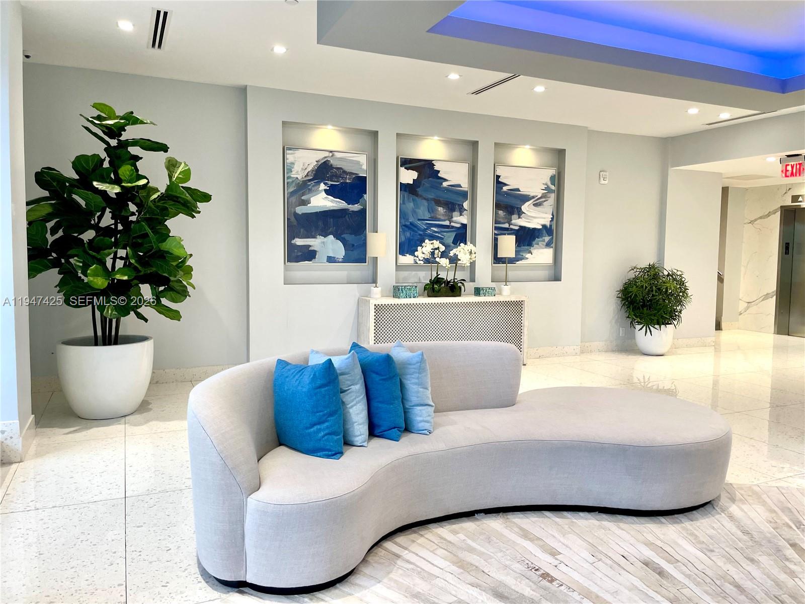 CORONADO CONDO- TOWER I - Residential