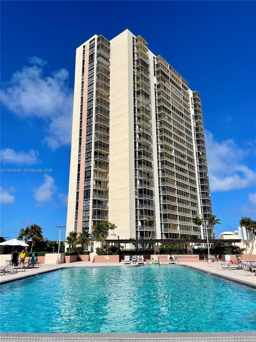 CORONADO CONDO- TOWER I - Residential