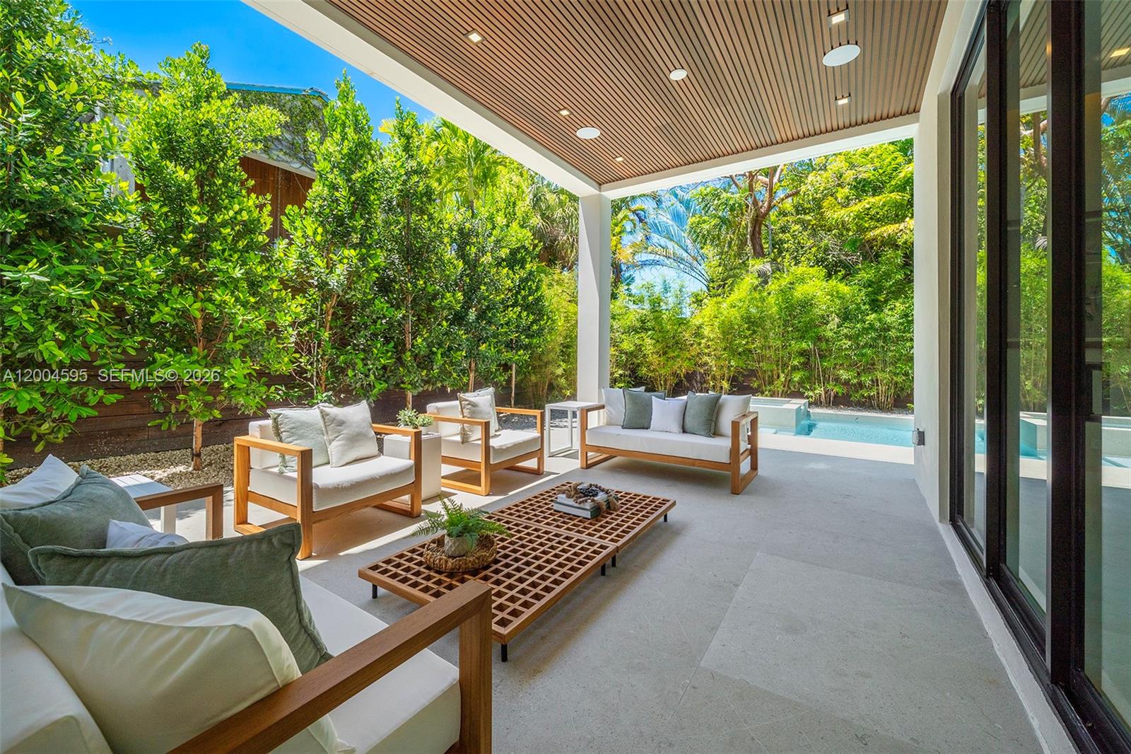 OCEAN VIEW HEIGHTS - Residential