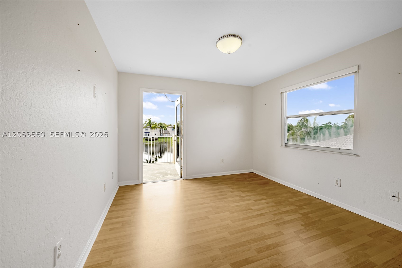PEMBROKE ISLES IV - Residential