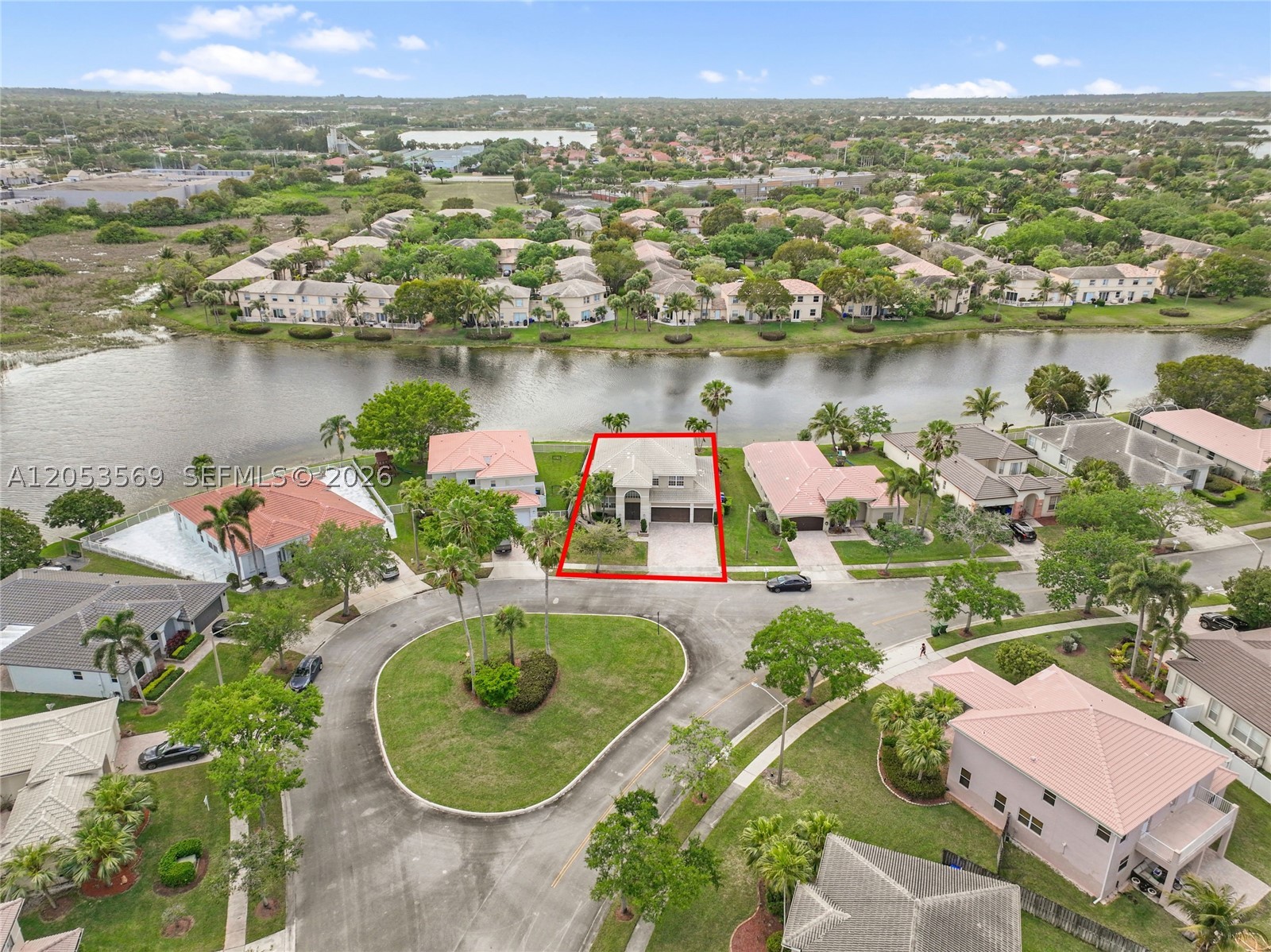 PEMBROKE ISLES IV - Residential
