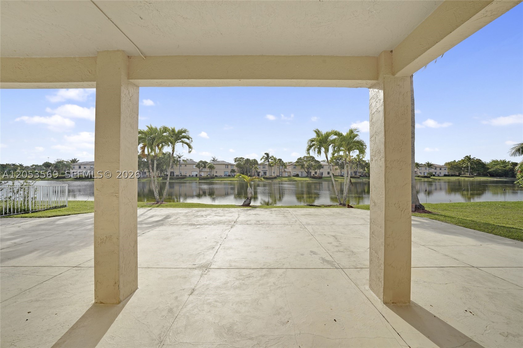 PEMBROKE ISLES IV - Residential