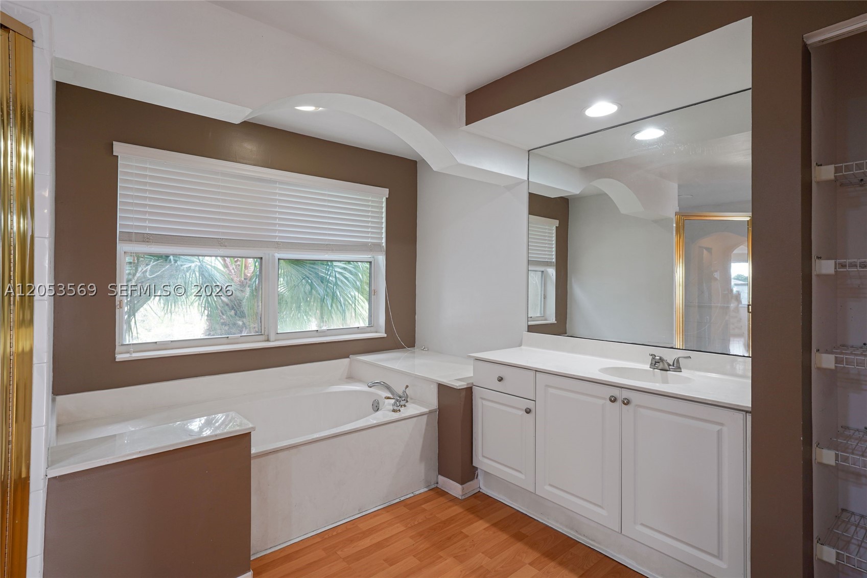 PEMBROKE ISLES IV - Residential