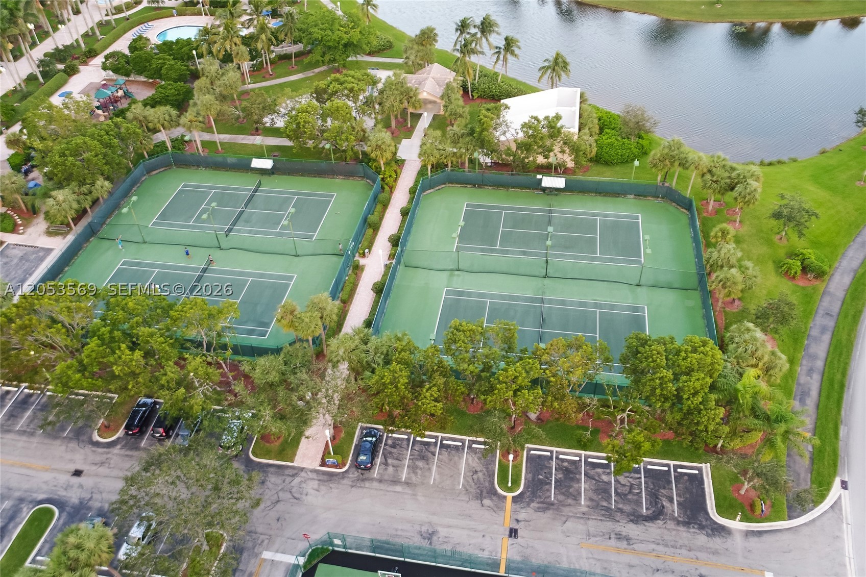 PEMBROKE ISLES IV - Residential