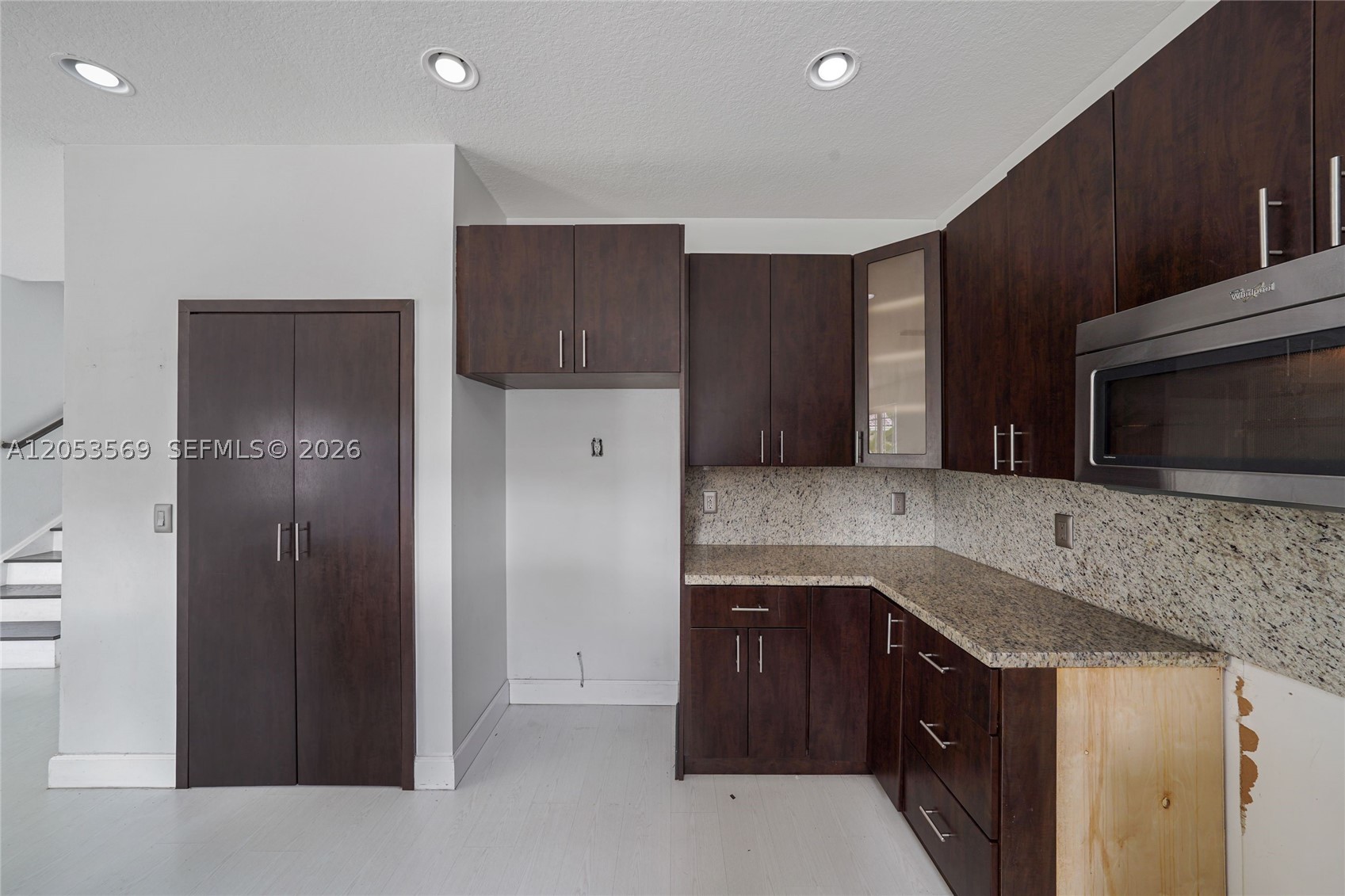 PEMBROKE ISLES IV - Residential