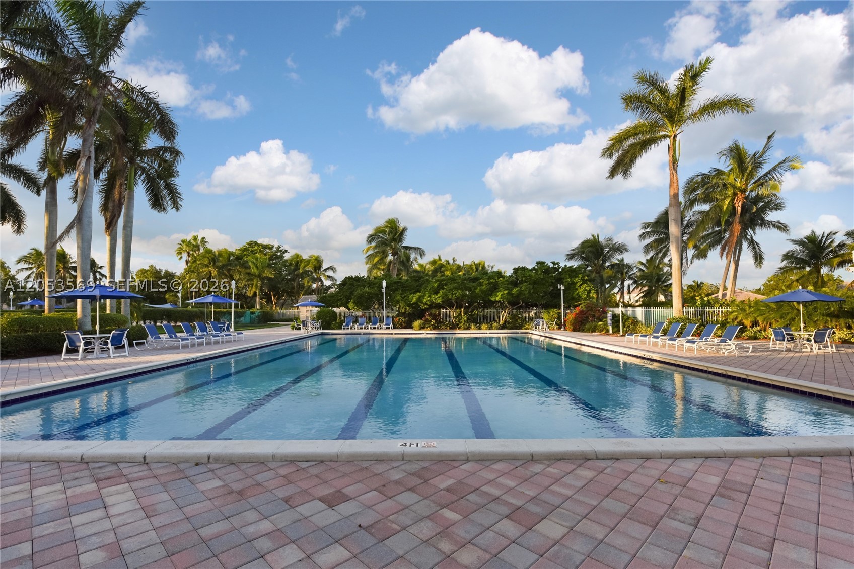 PEMBROKE ISLES IV - Residential