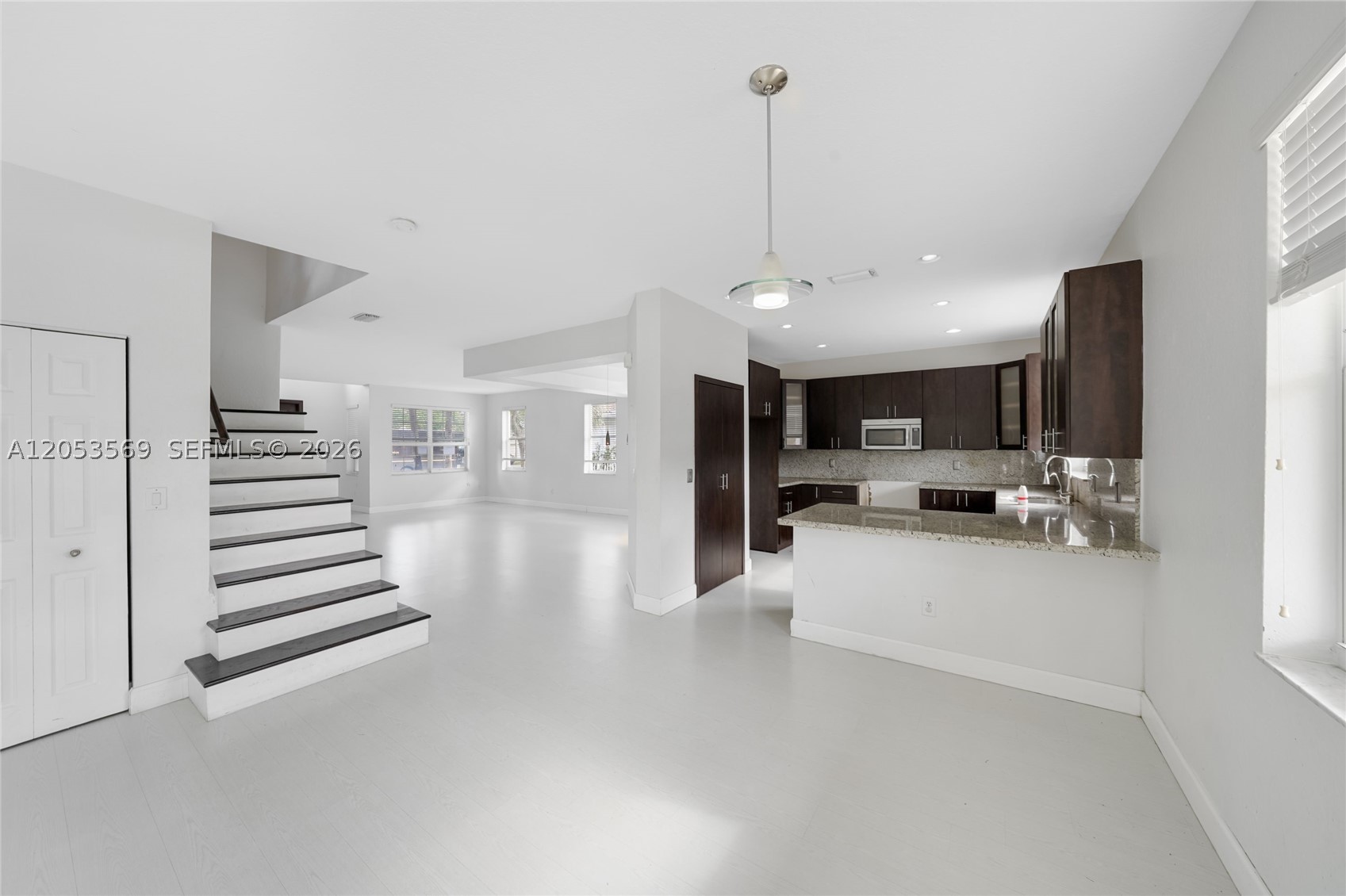 PEMBROKE ISLES IV - Residential