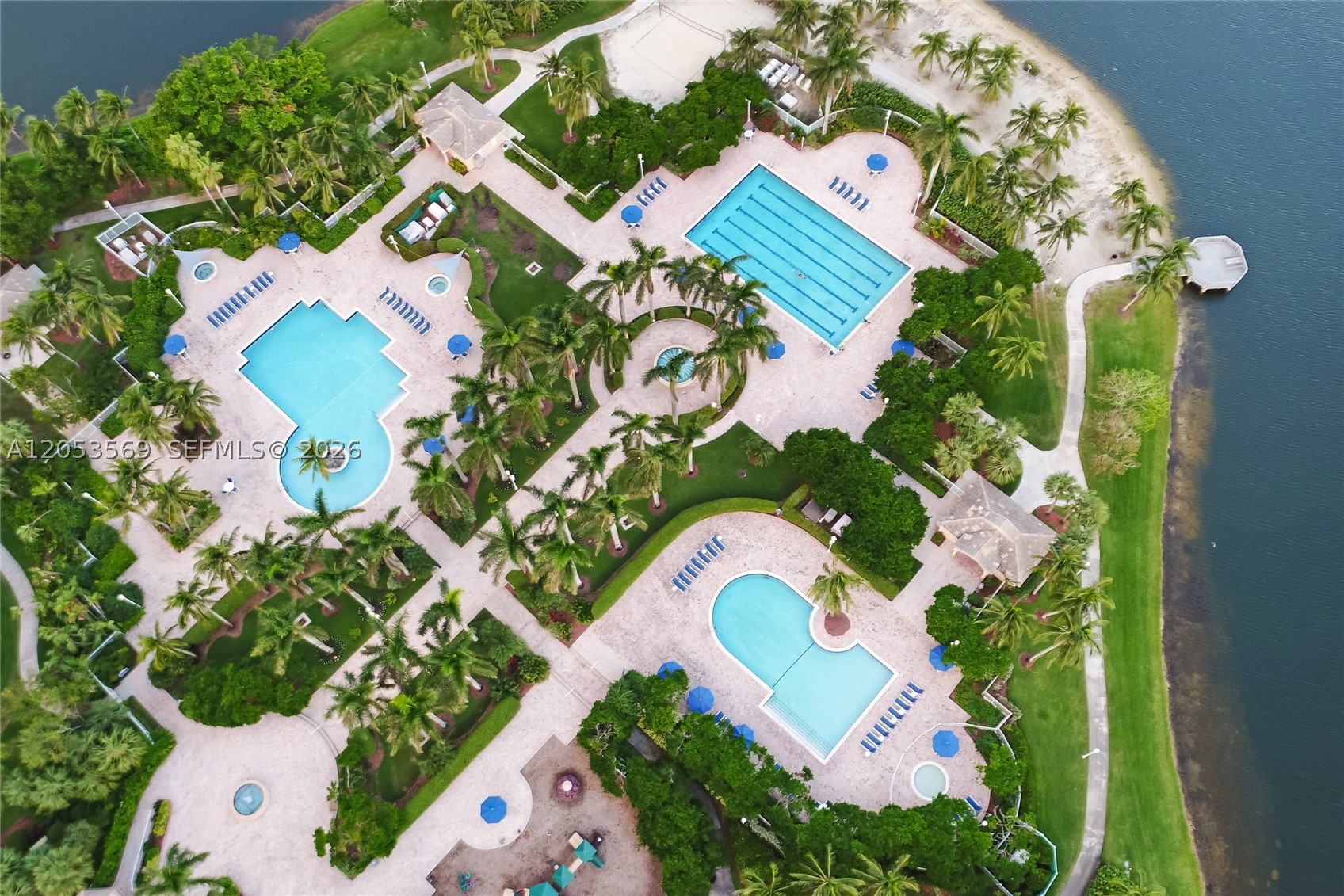 PEMBROKE ISLES IV - Residential