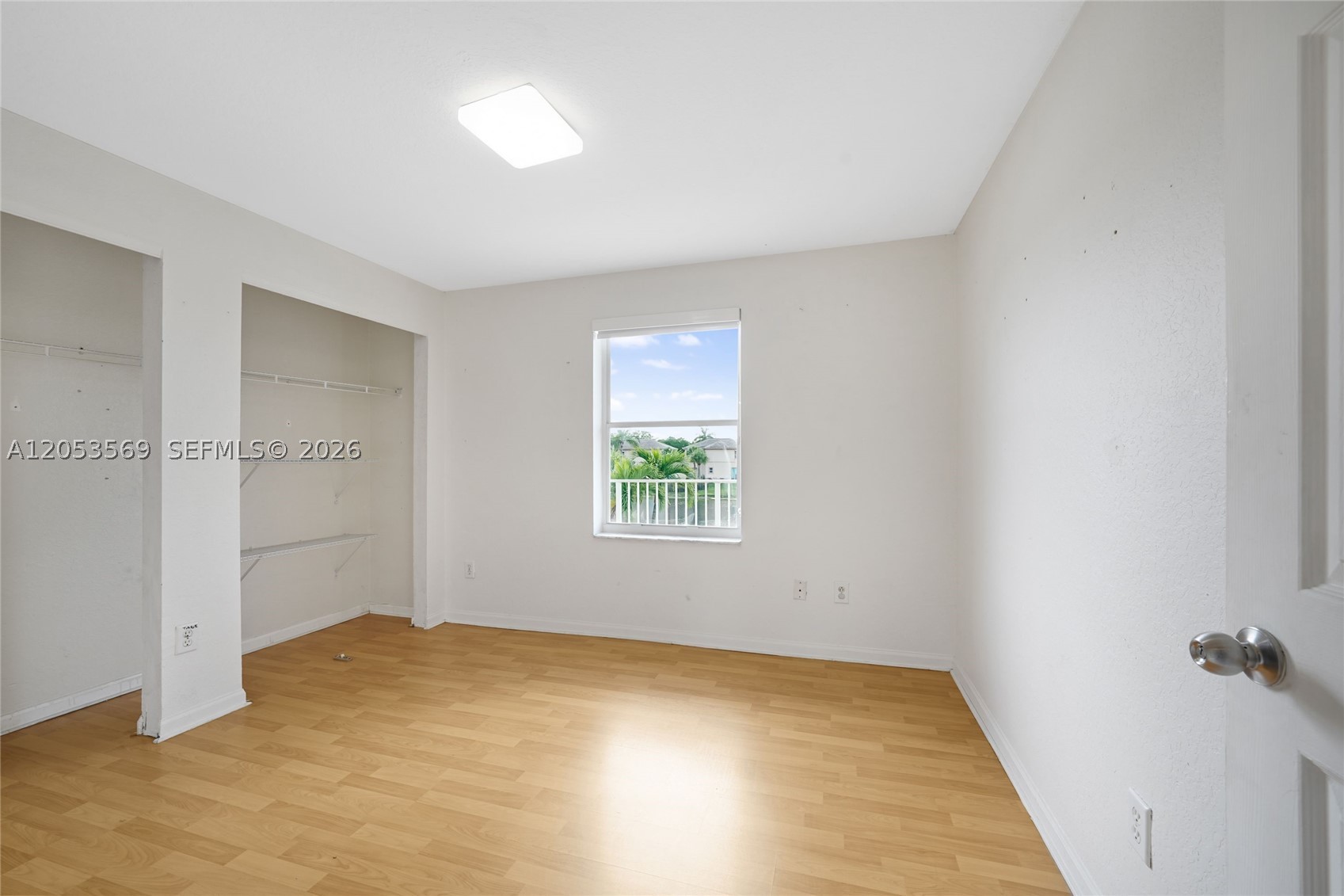 PEMBROKE ISLES IV - Residential